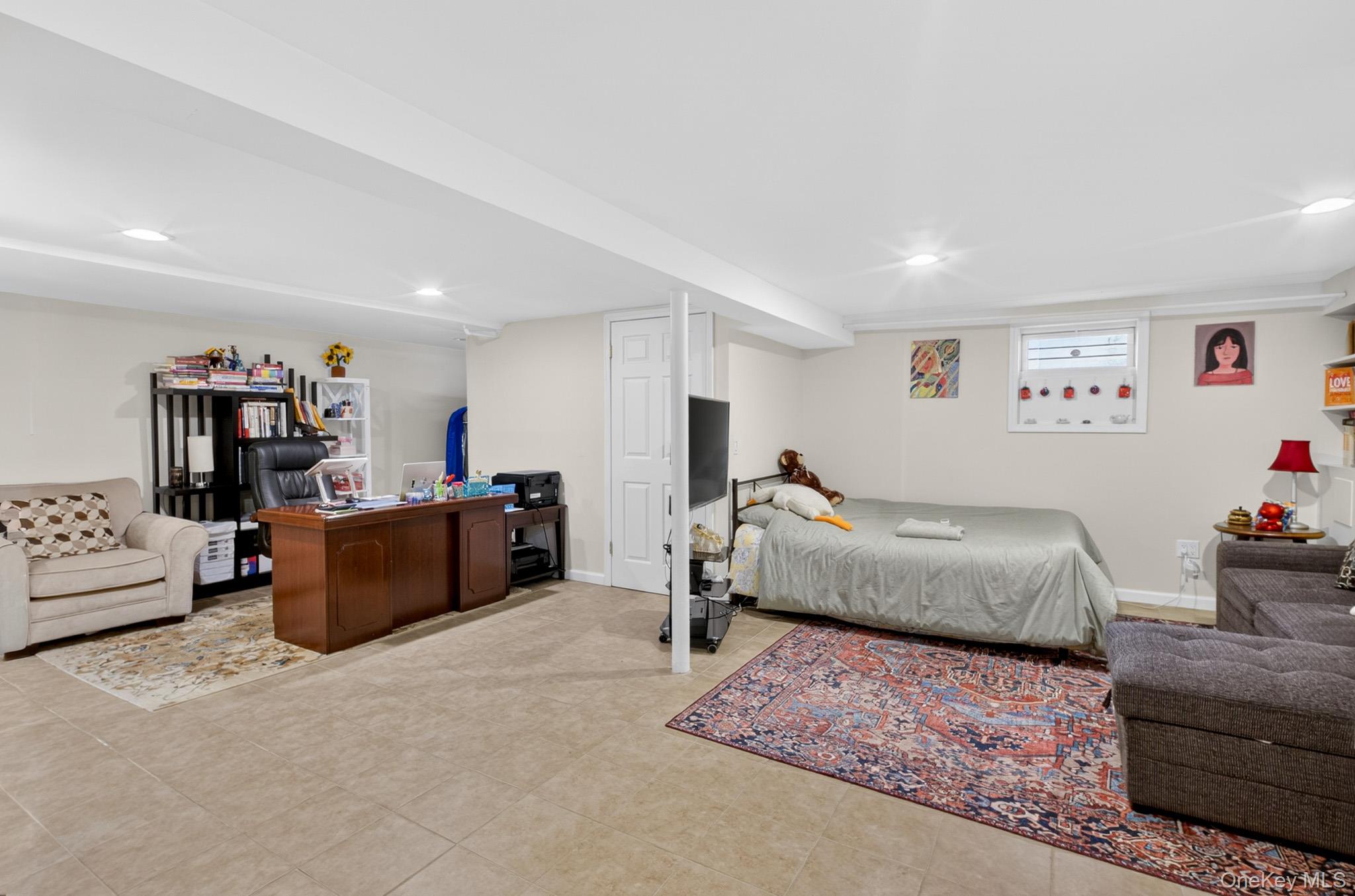 6 Holly Lane Property Photo 19