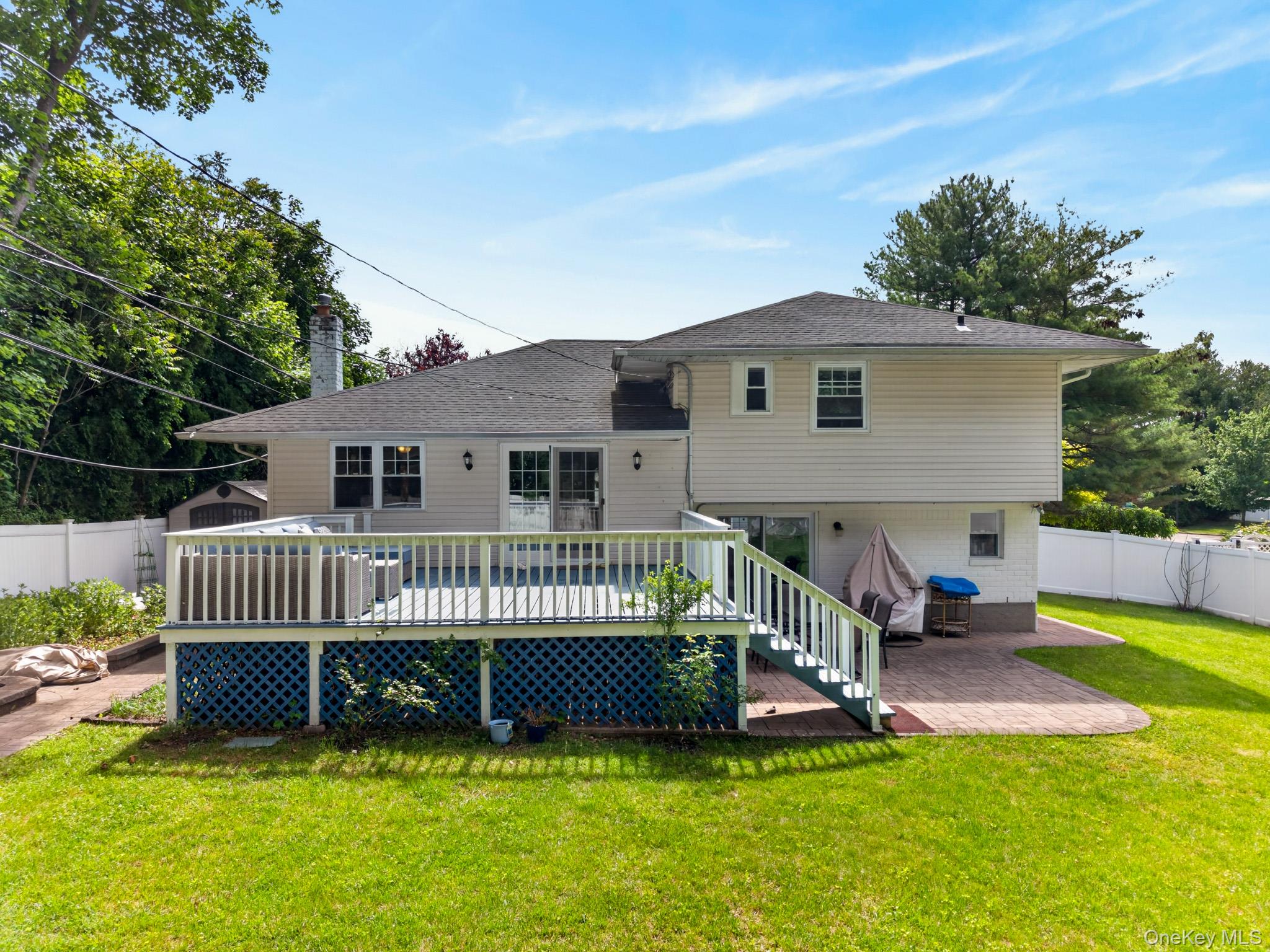 6 Holly Lane Property Photo 24