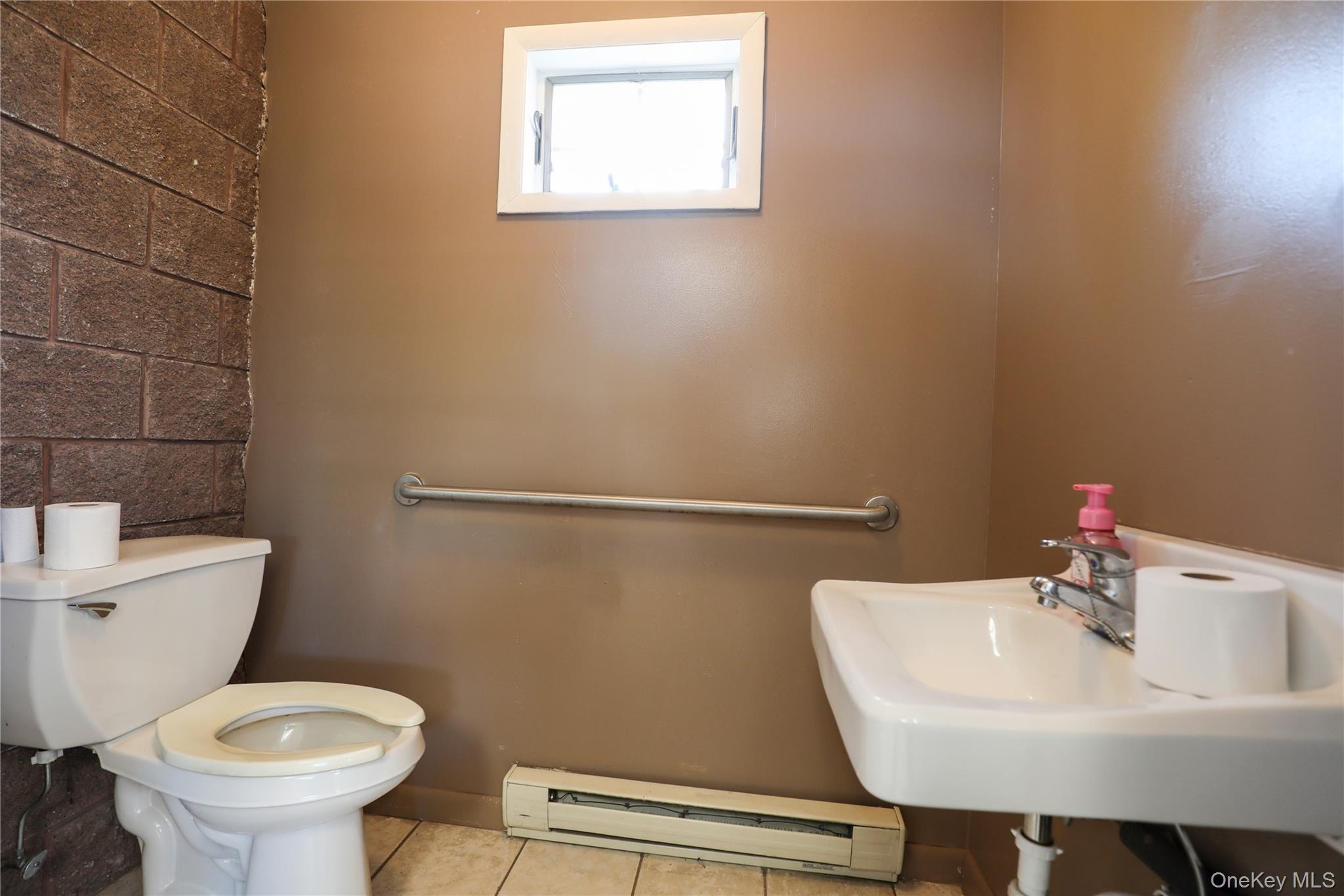 337 Broadway Property Photo 8