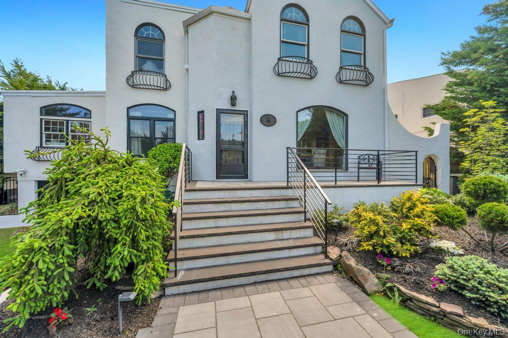 357 Wynsum Avenue Property Photo 3