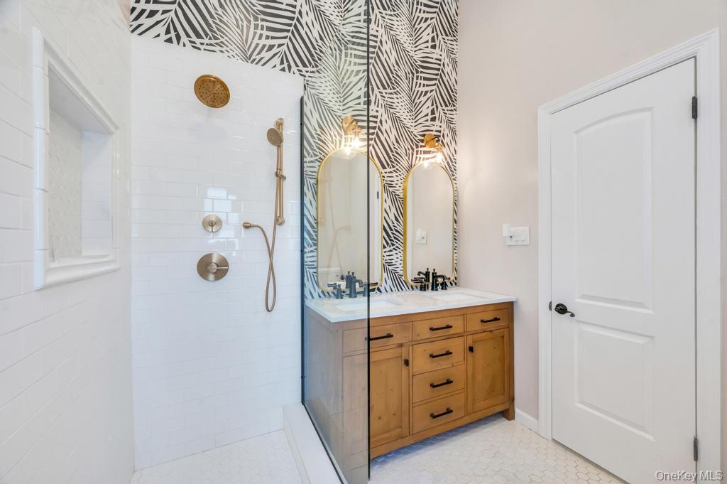357 Wynsum Avenue Property Photo 35