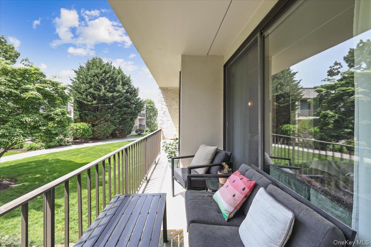 152 Overlook Avenue 2c Property Photo 5