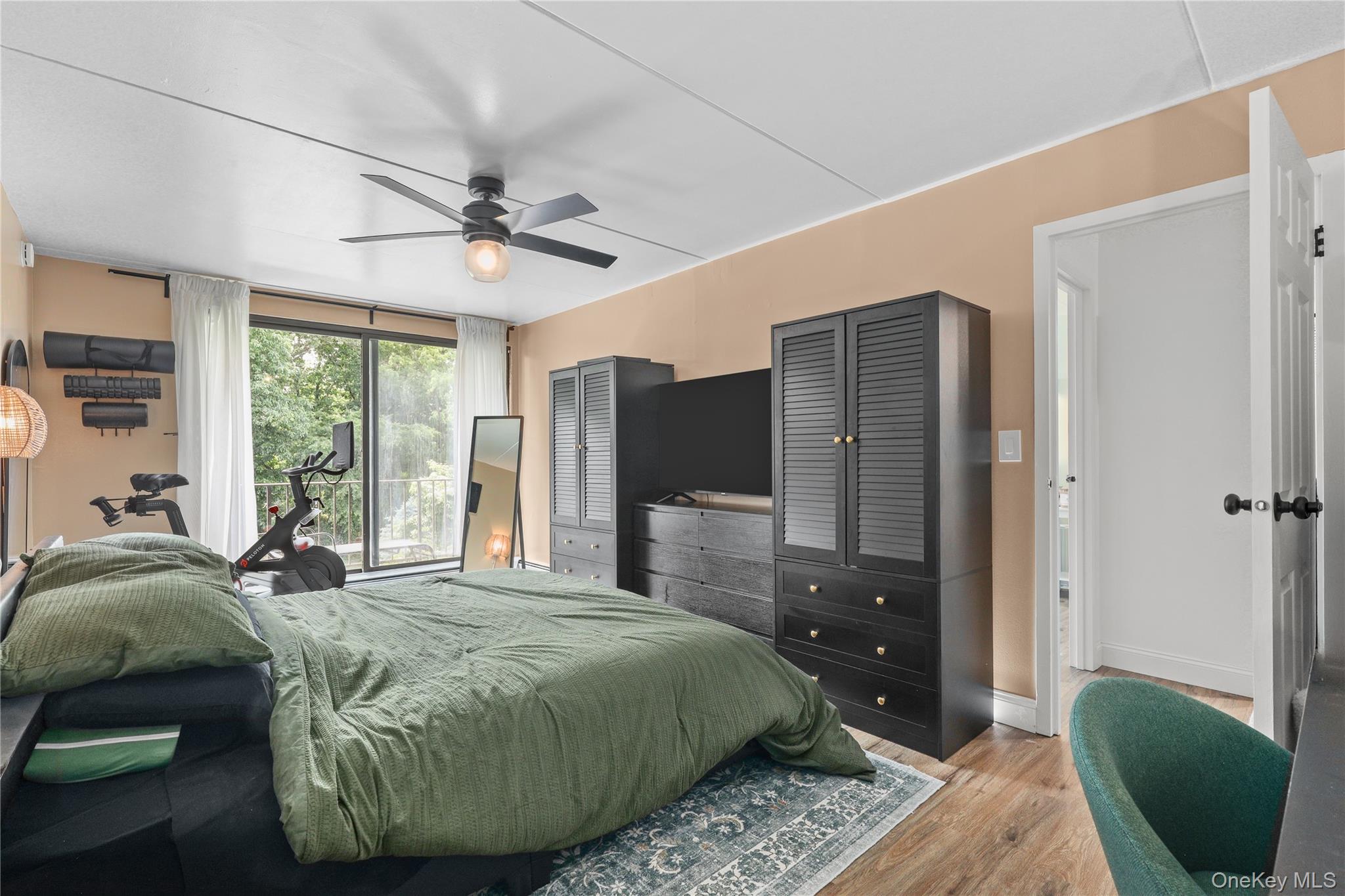 152 Overlook Avenue 2c Property Photo 10