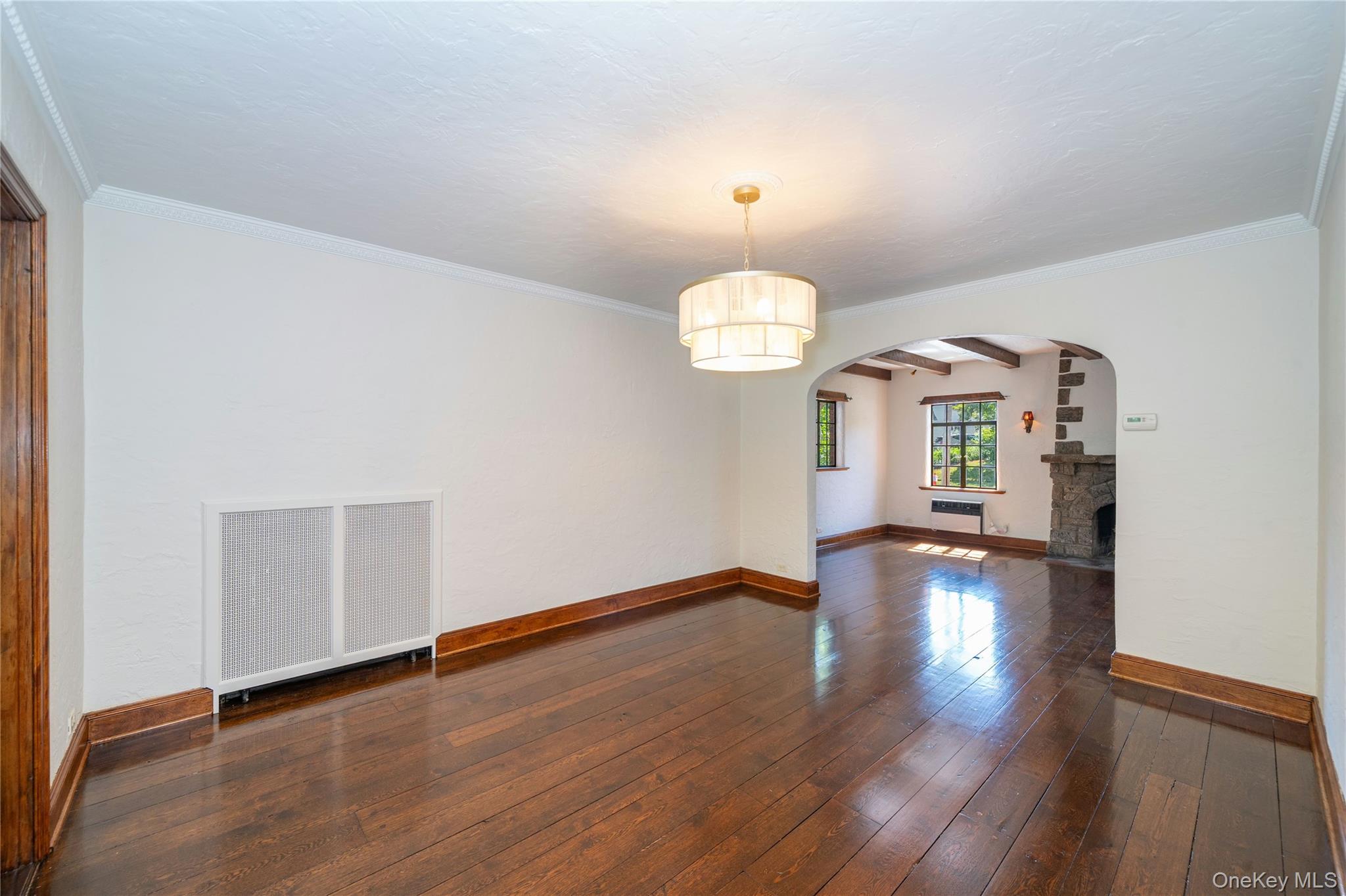 103 Manhattan Avenue Property Photo 4