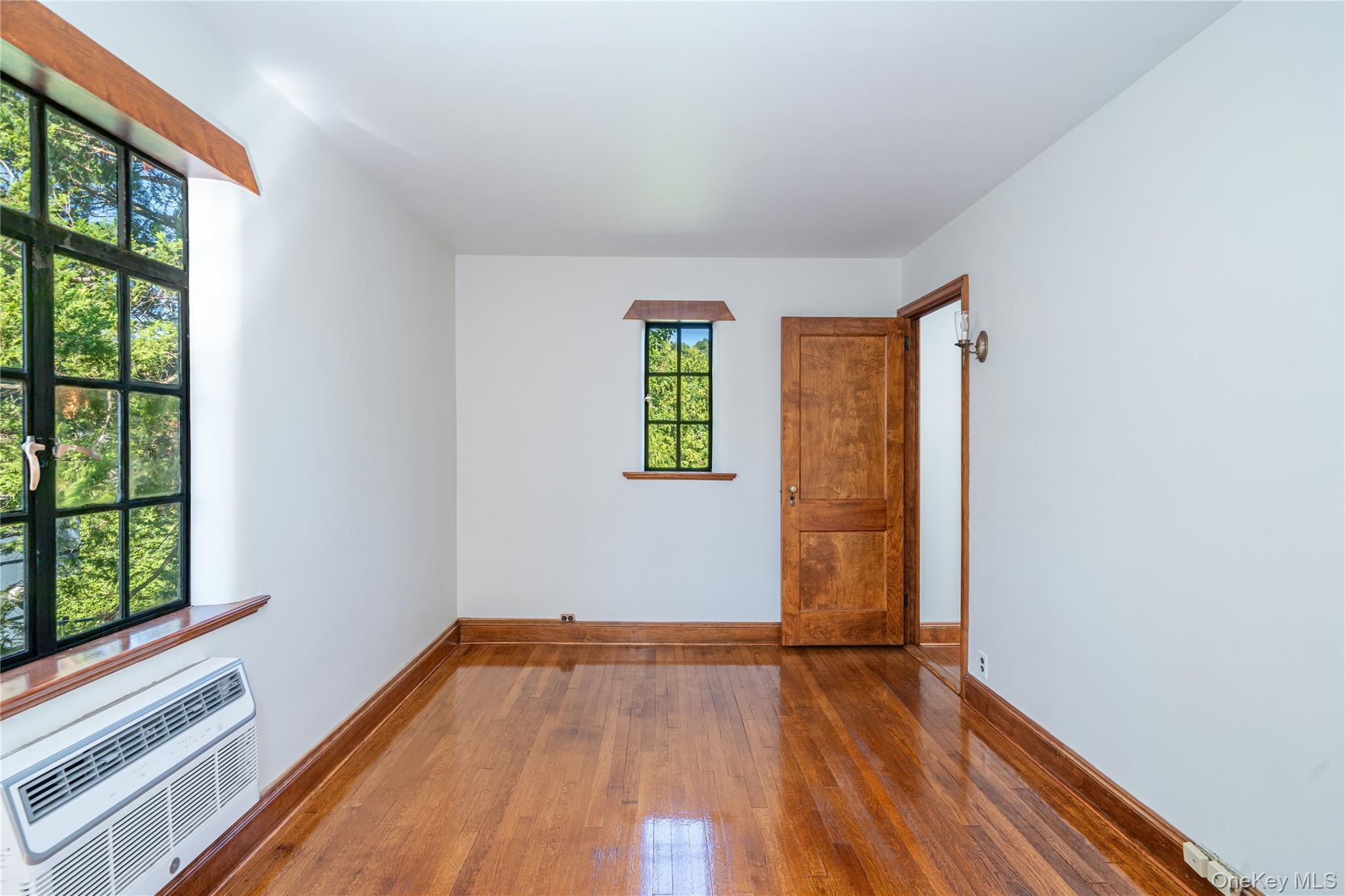 103 Manhattan Avenue Property Photo 18