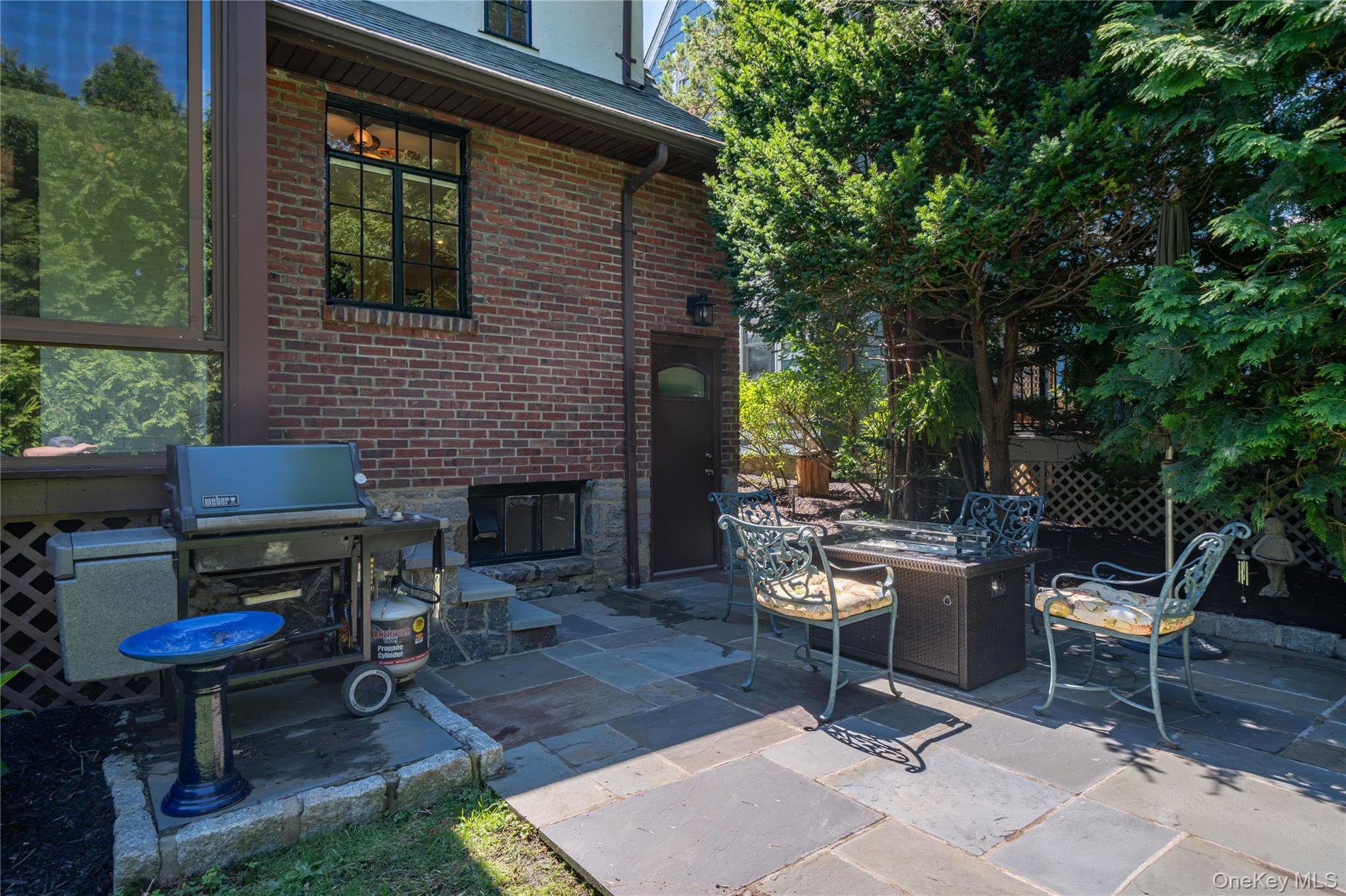 103 Manhattan Avenue Property Photo 22