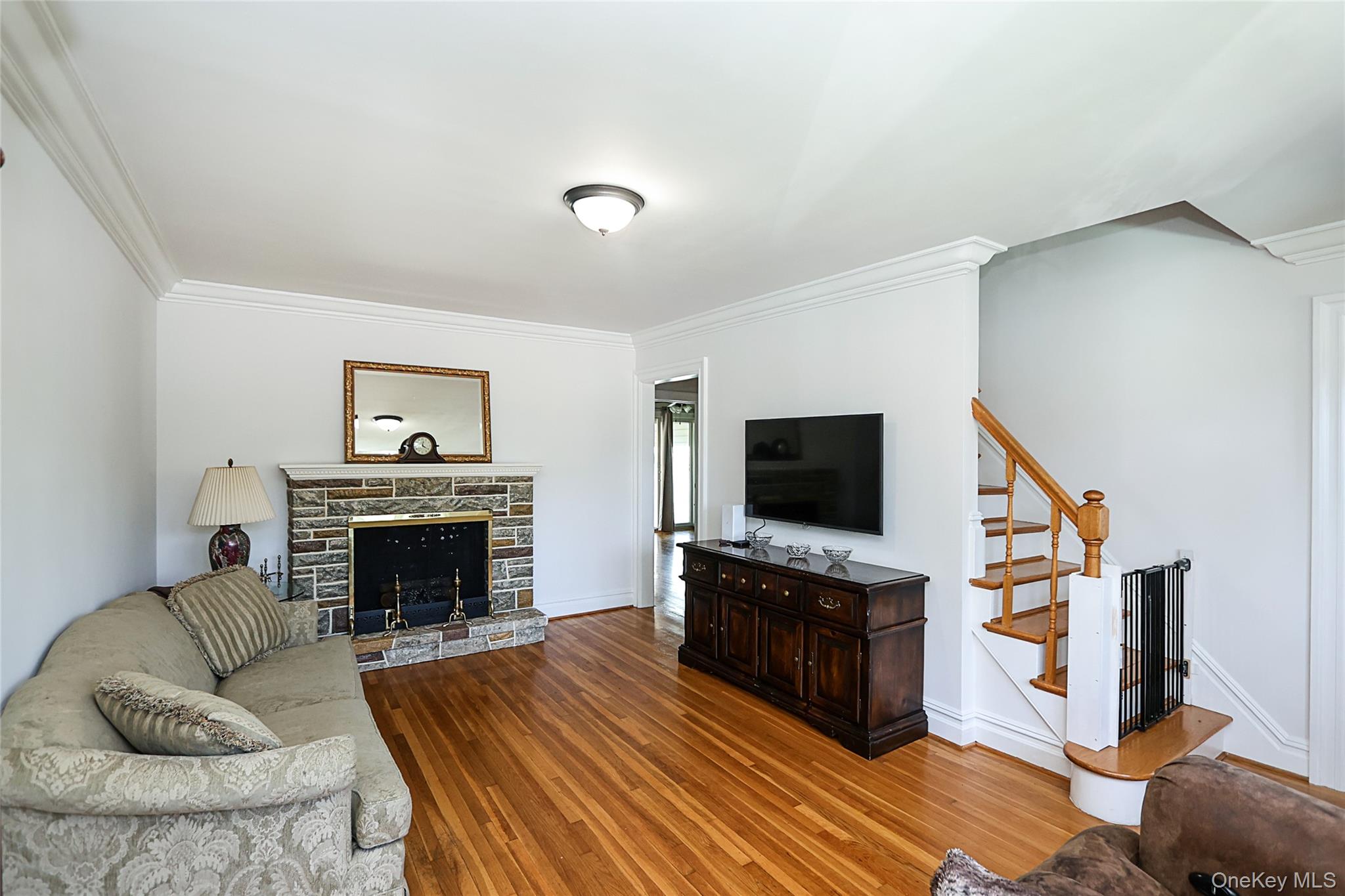 251 Mckinley Parkway Property Photo 4