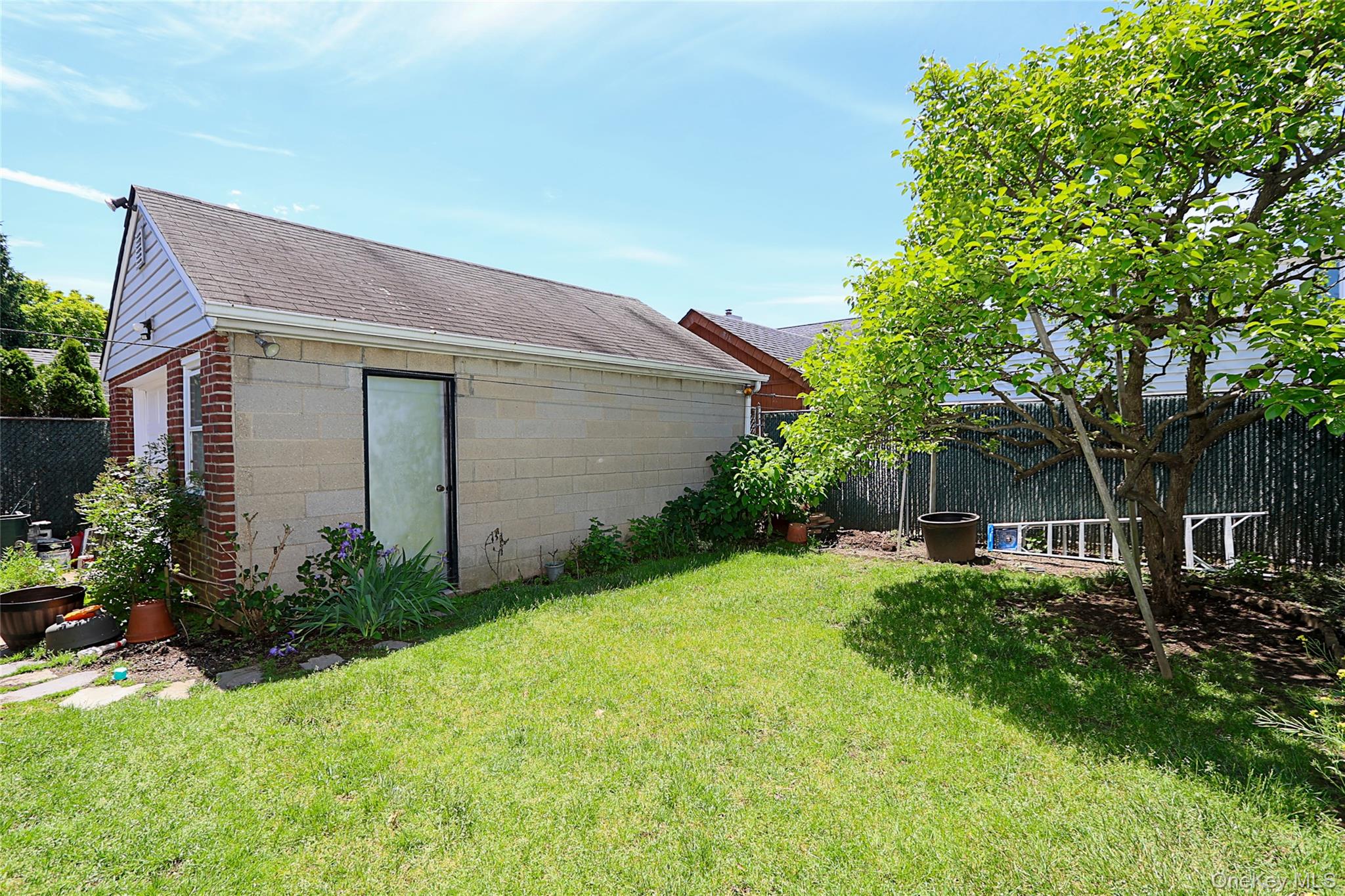 251 Mckinley Parkway Property Photo 27