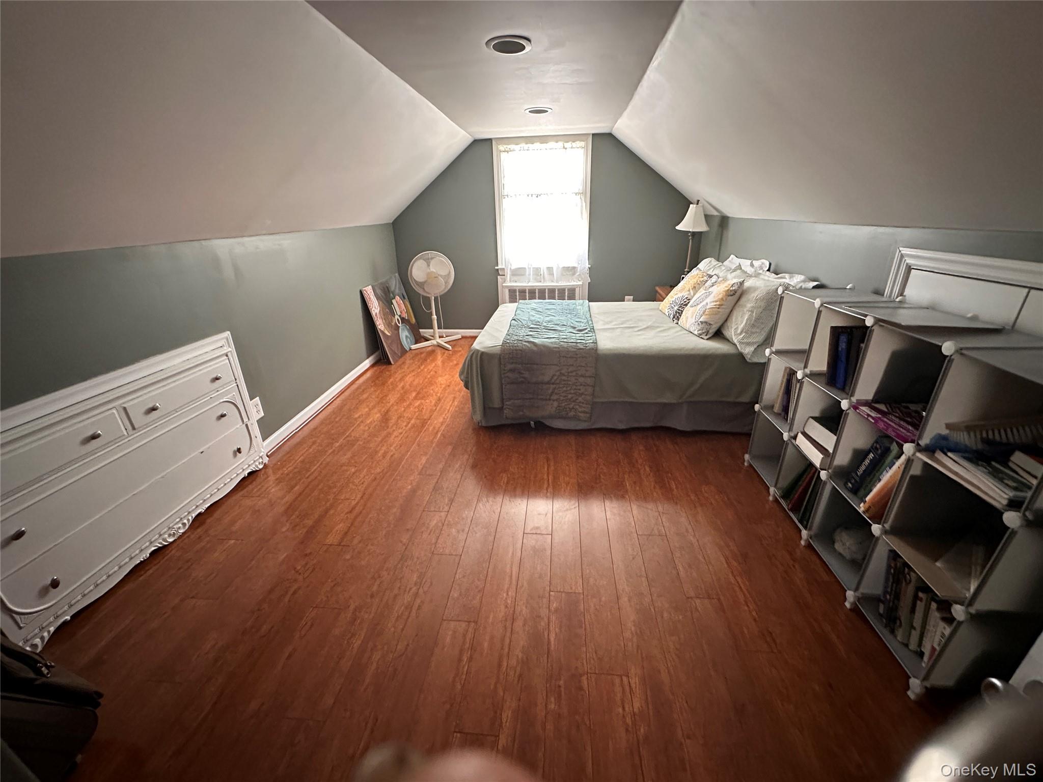 568 Irving Street Property Photo 20
