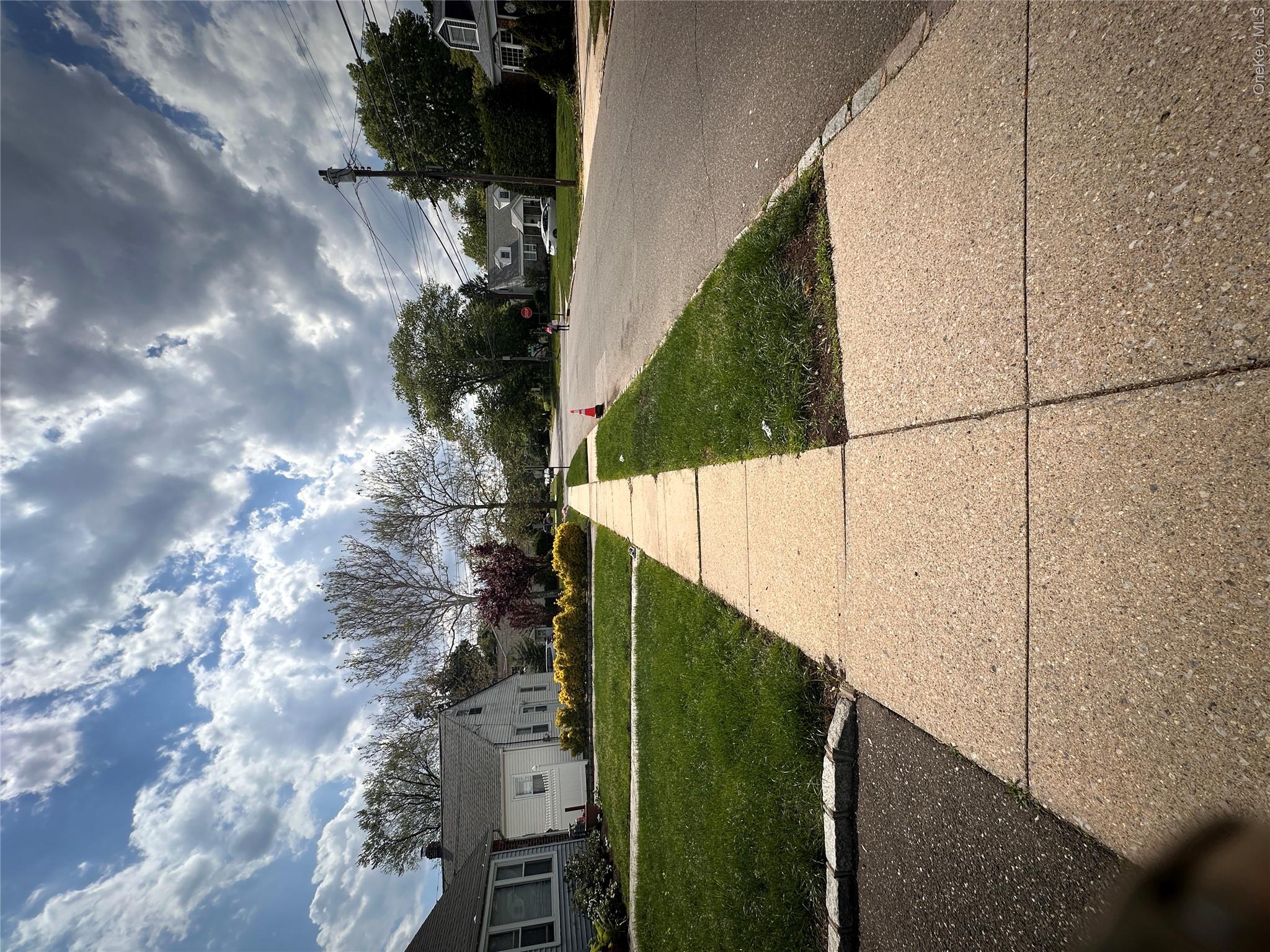 568 Irving Street Property Photo 38