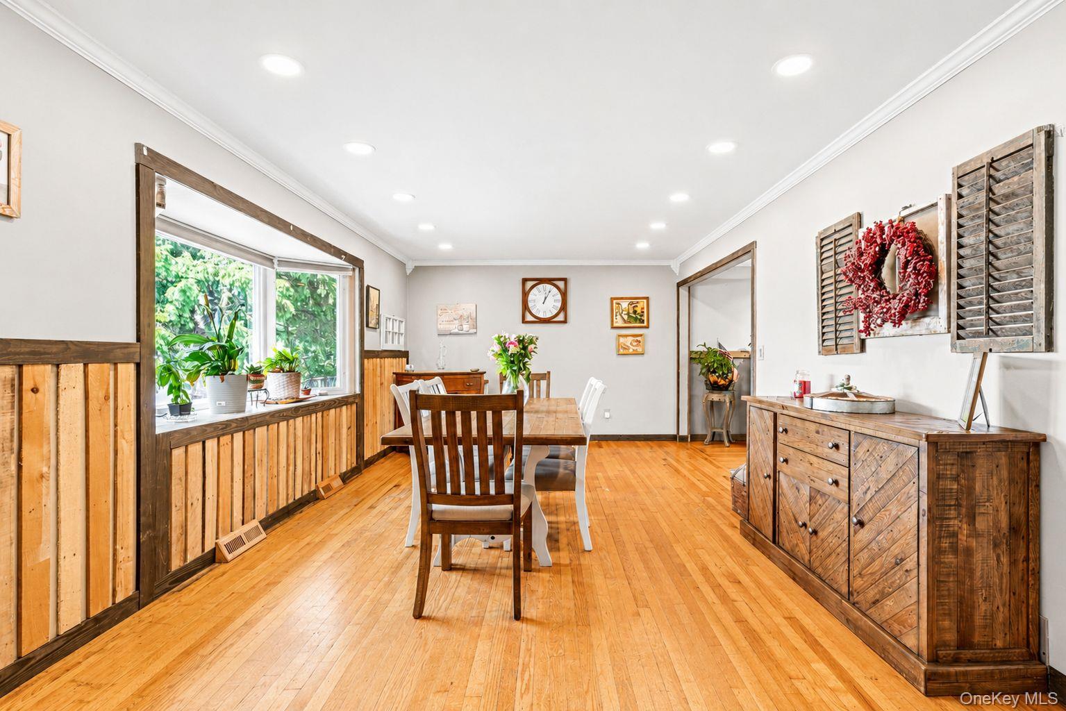 24 Walnut Street Property Photo 7