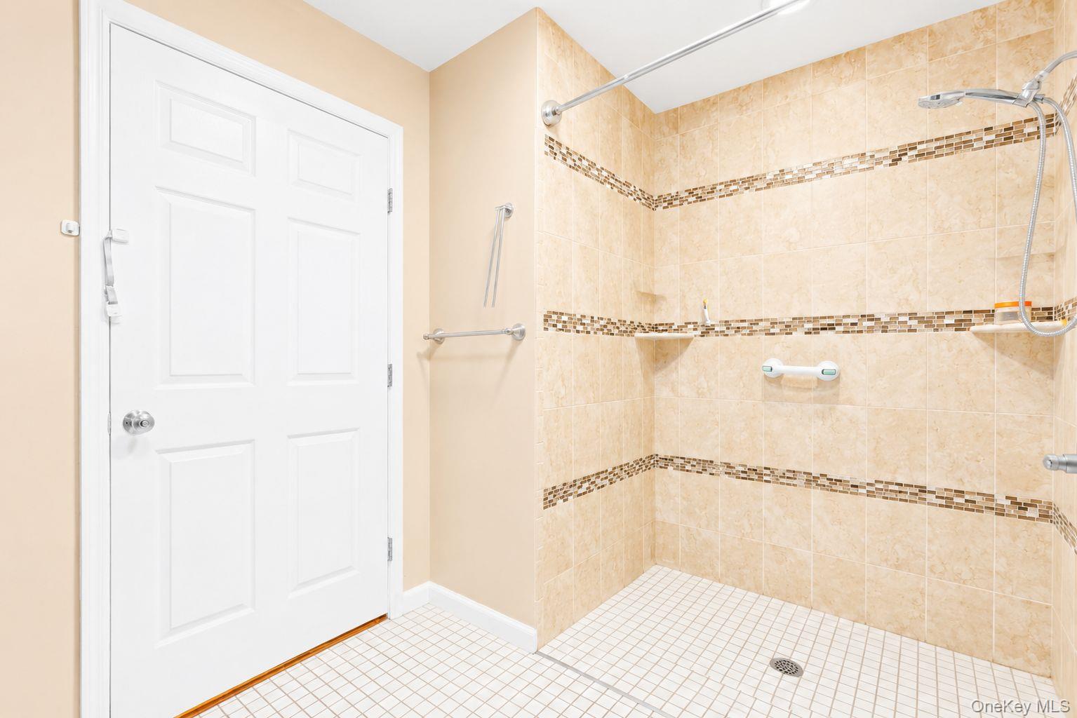 24 Walnut Street Property Photo 21