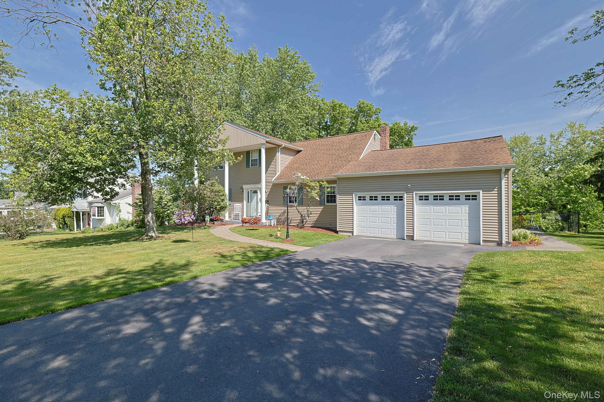 10 The Drive Property Photo 2