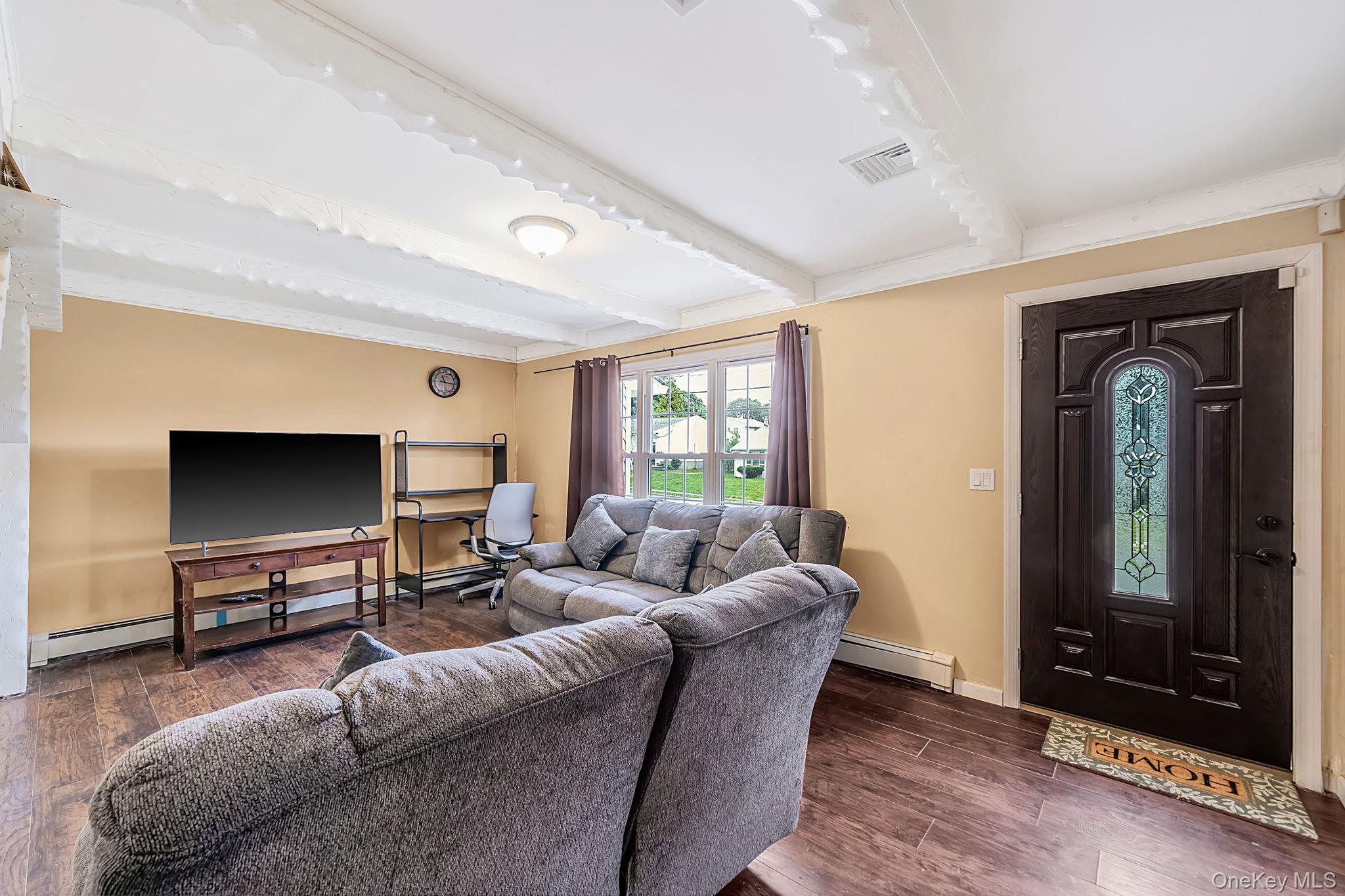 36 Naples Avenue Property Photo 6