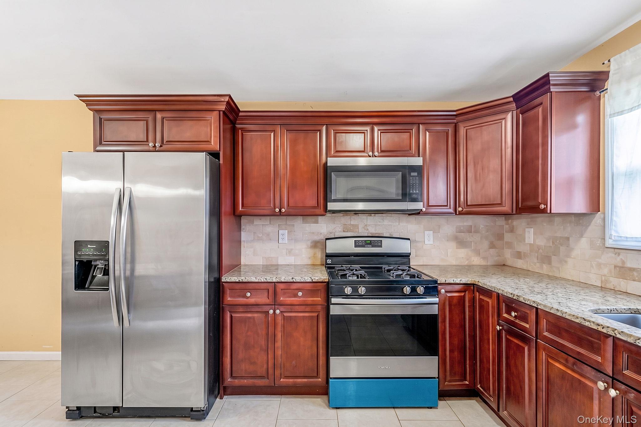36 Naples Avenue Property Photo 11