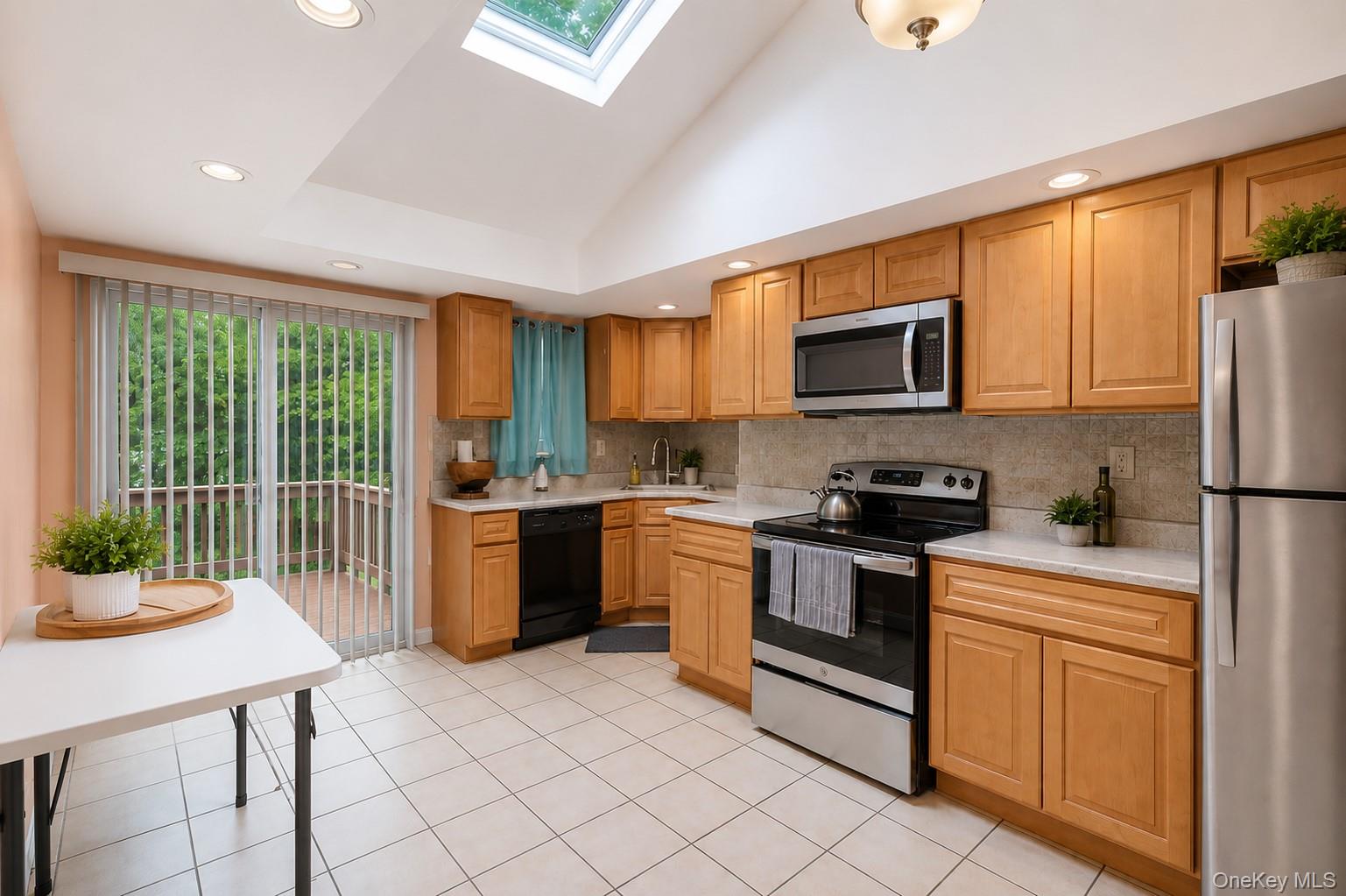 1 Windsor Road Property Photo 6