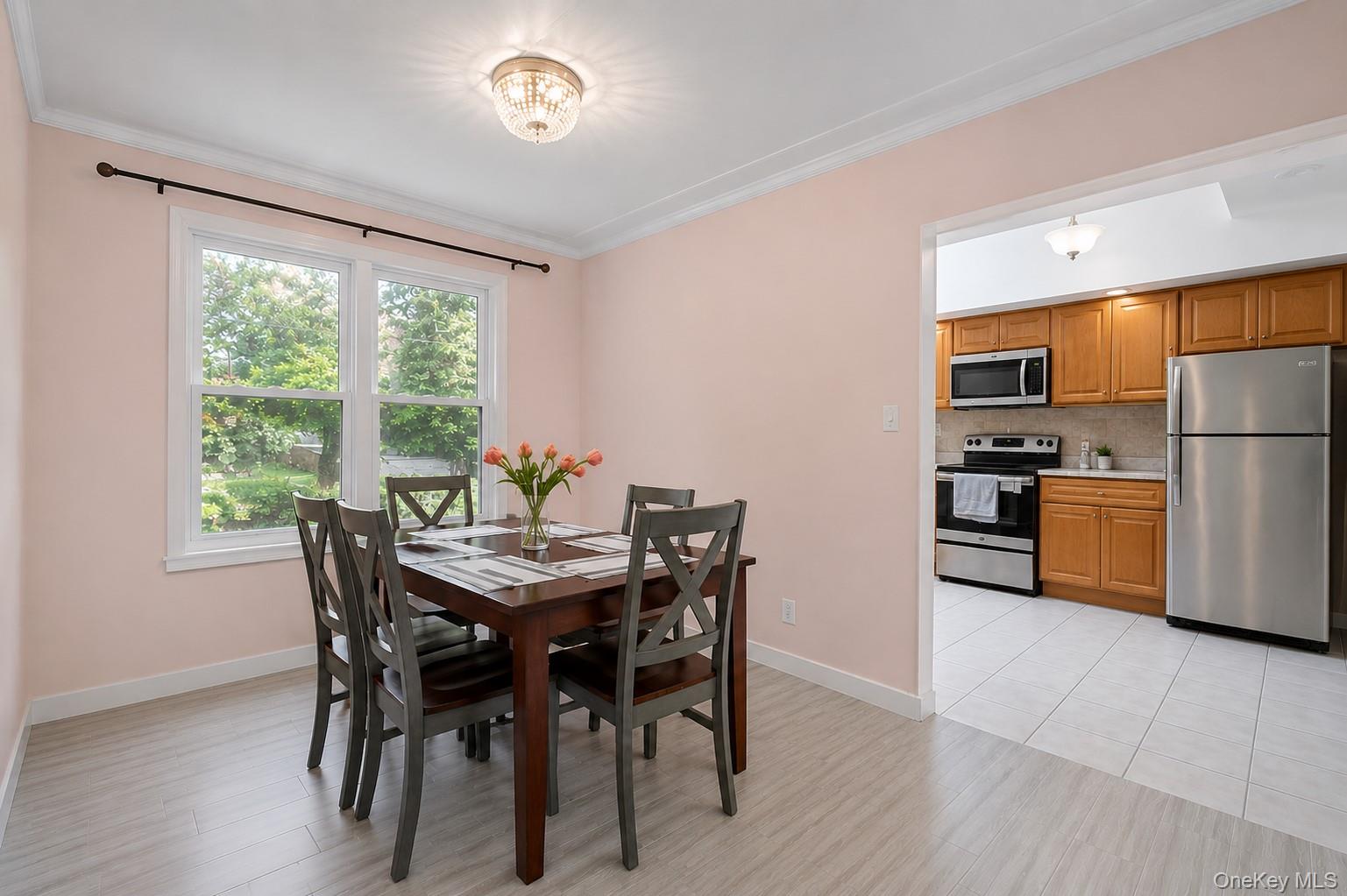 1 Windsor Road Property Photo 8