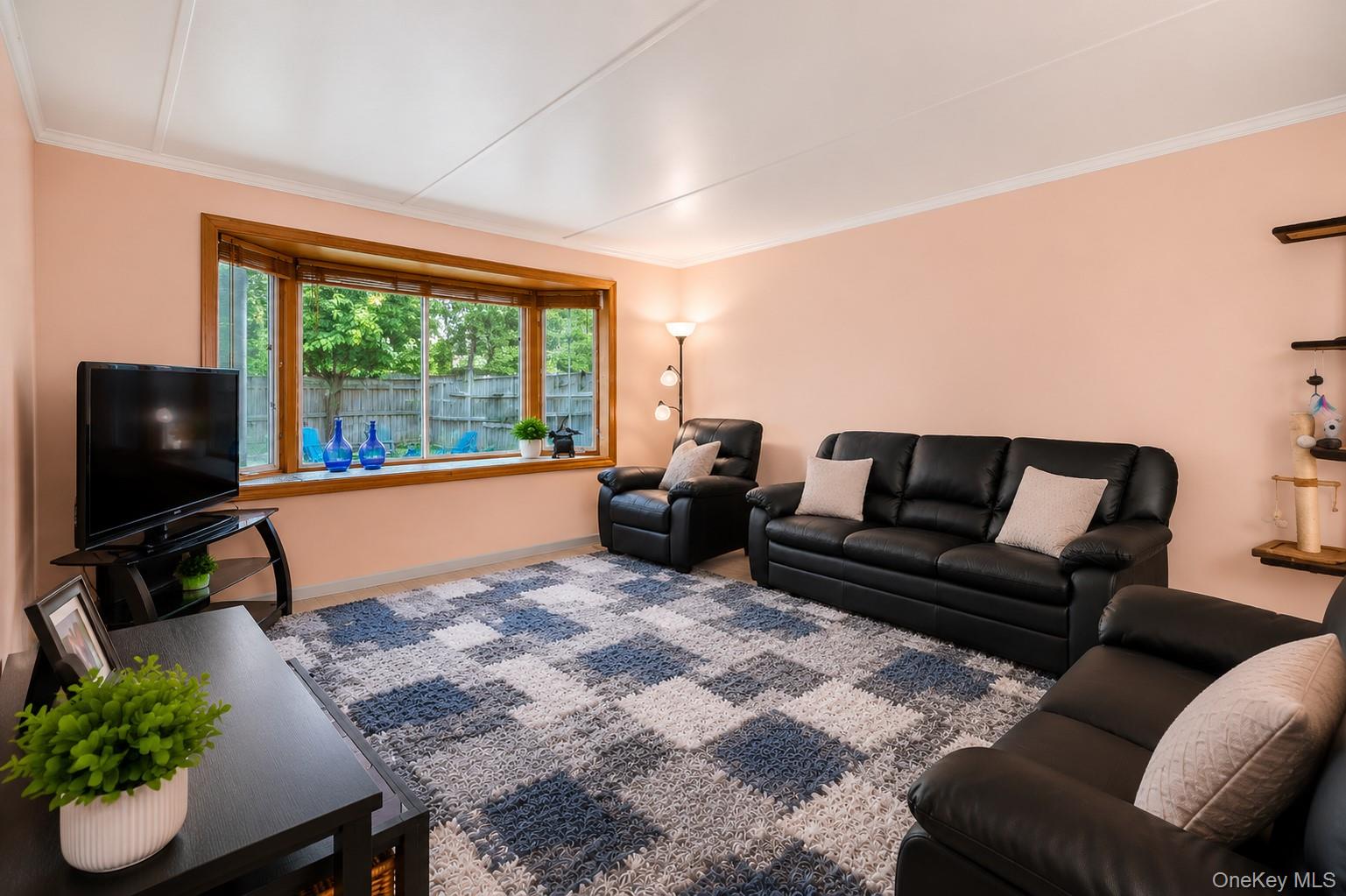 1 Windsor Road Property Photo 12