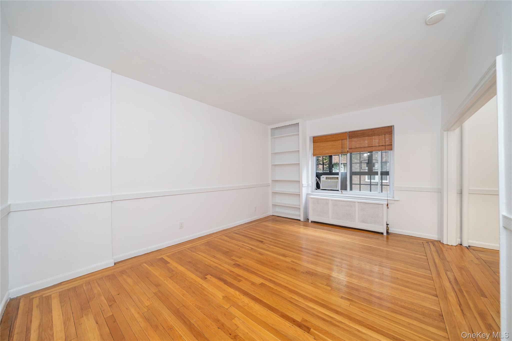 45 Pondfield Road 1g Property Photo 7