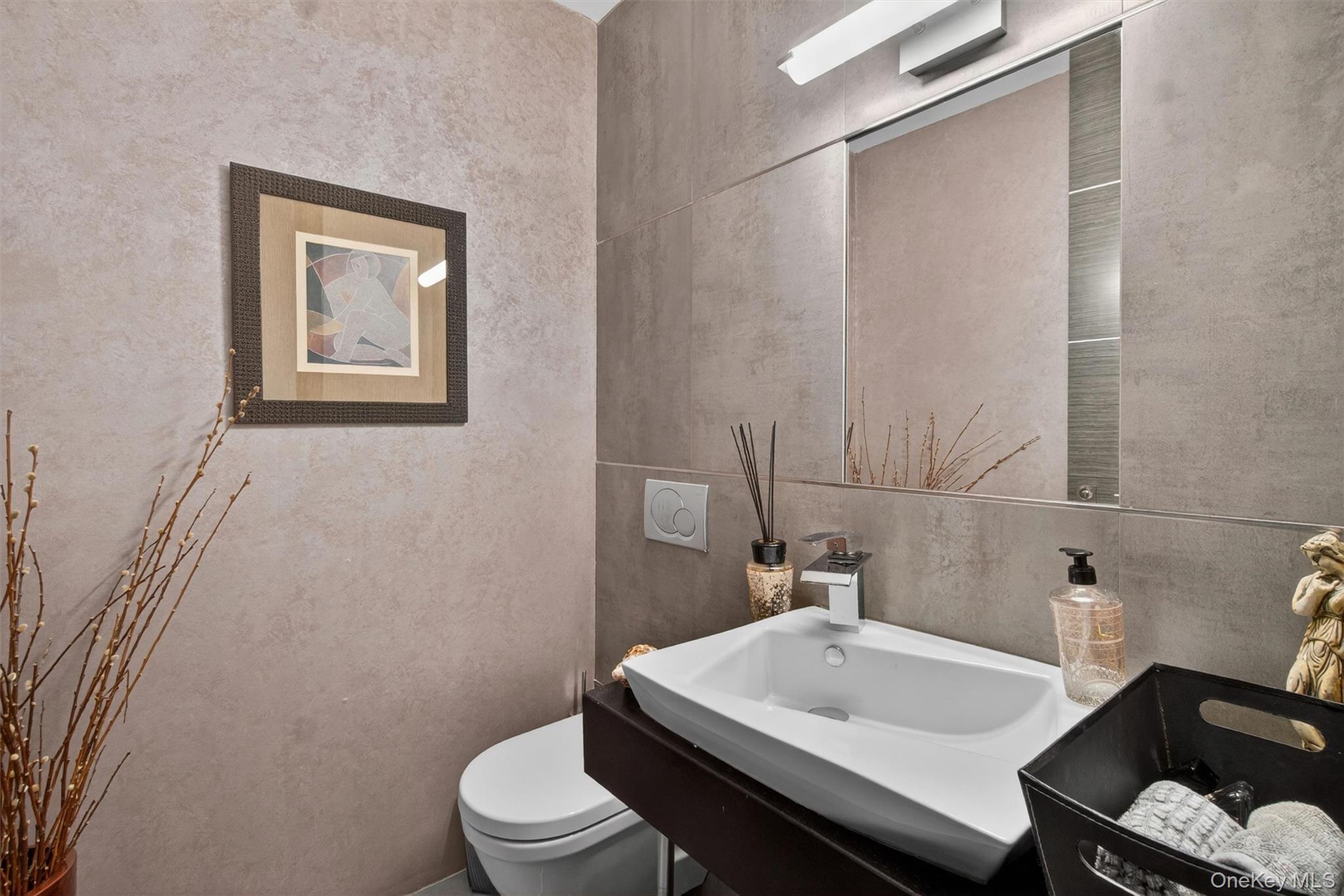 6 Judson Avenue Property Photo 9