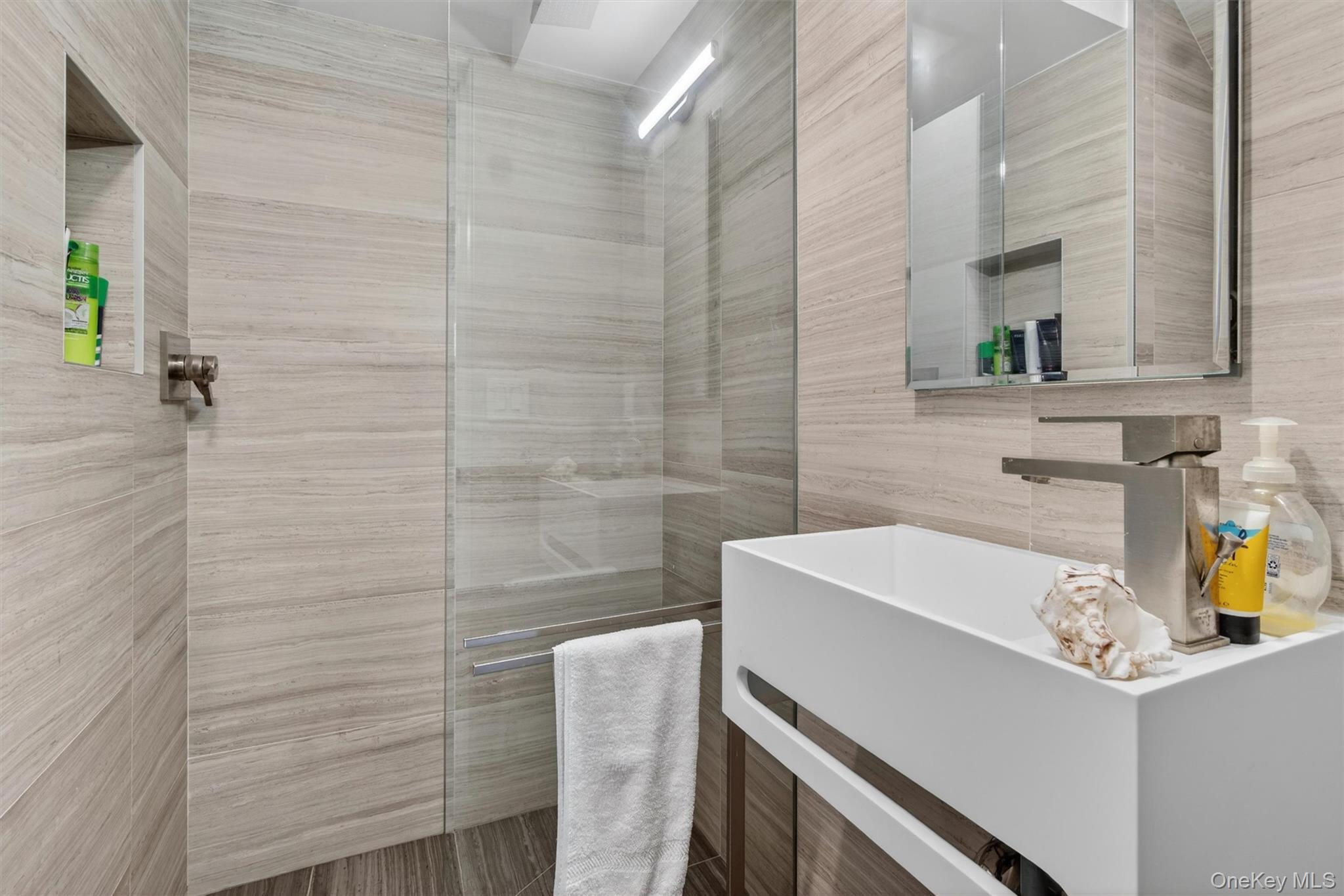 6 Judson Avenue Property Photo 32