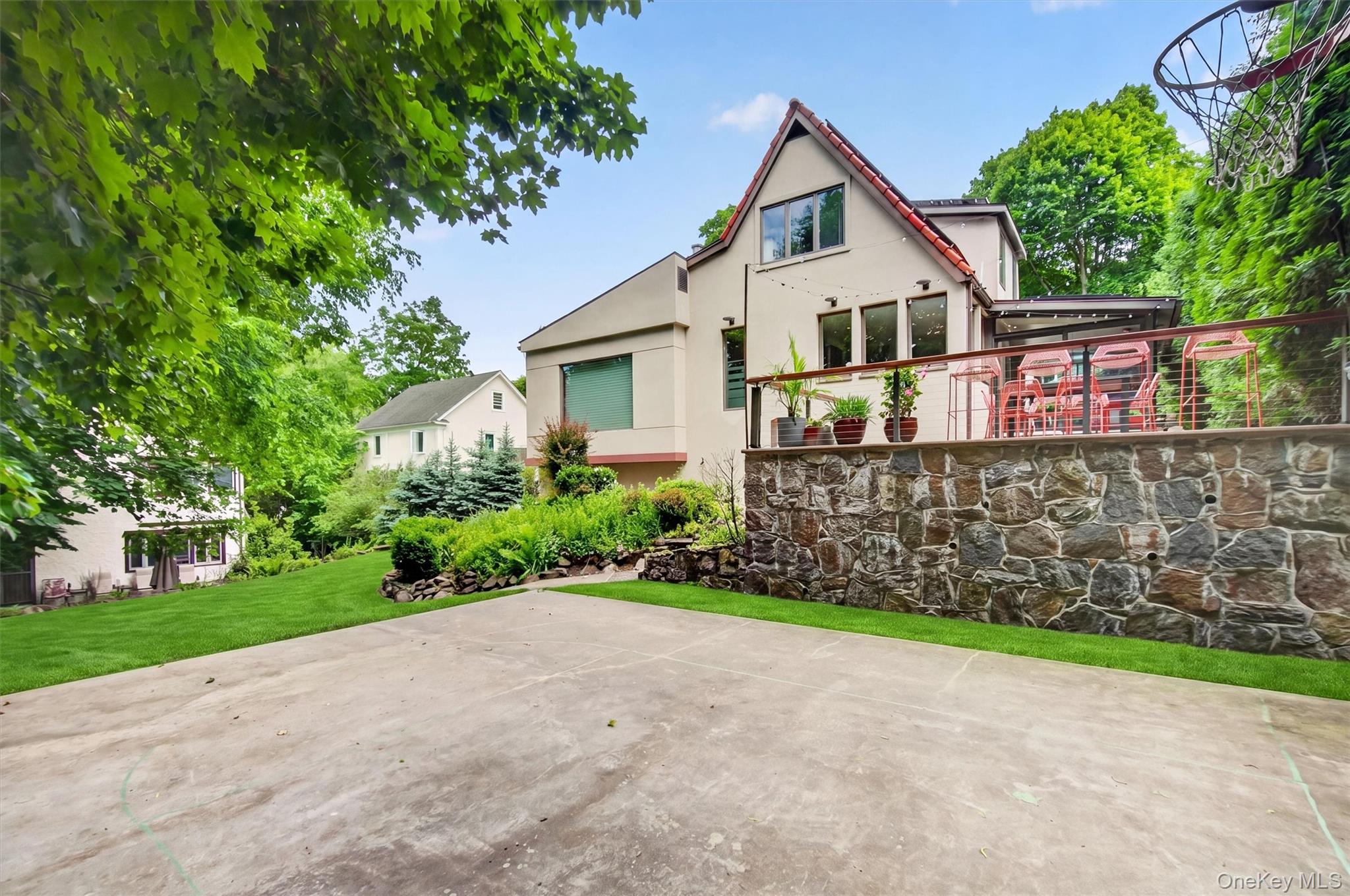 6 Judson Avenue Property Photo 39