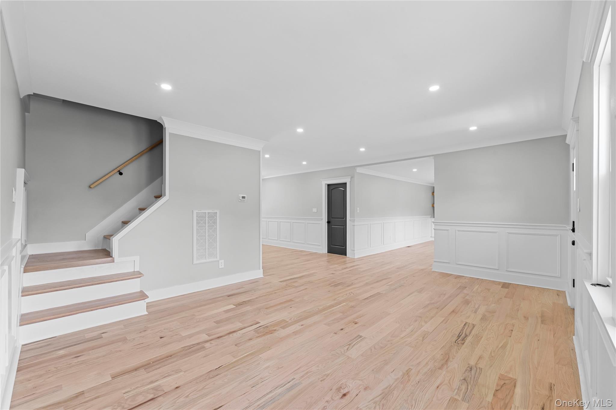 74 Lincoln Avenue Property Photo 16