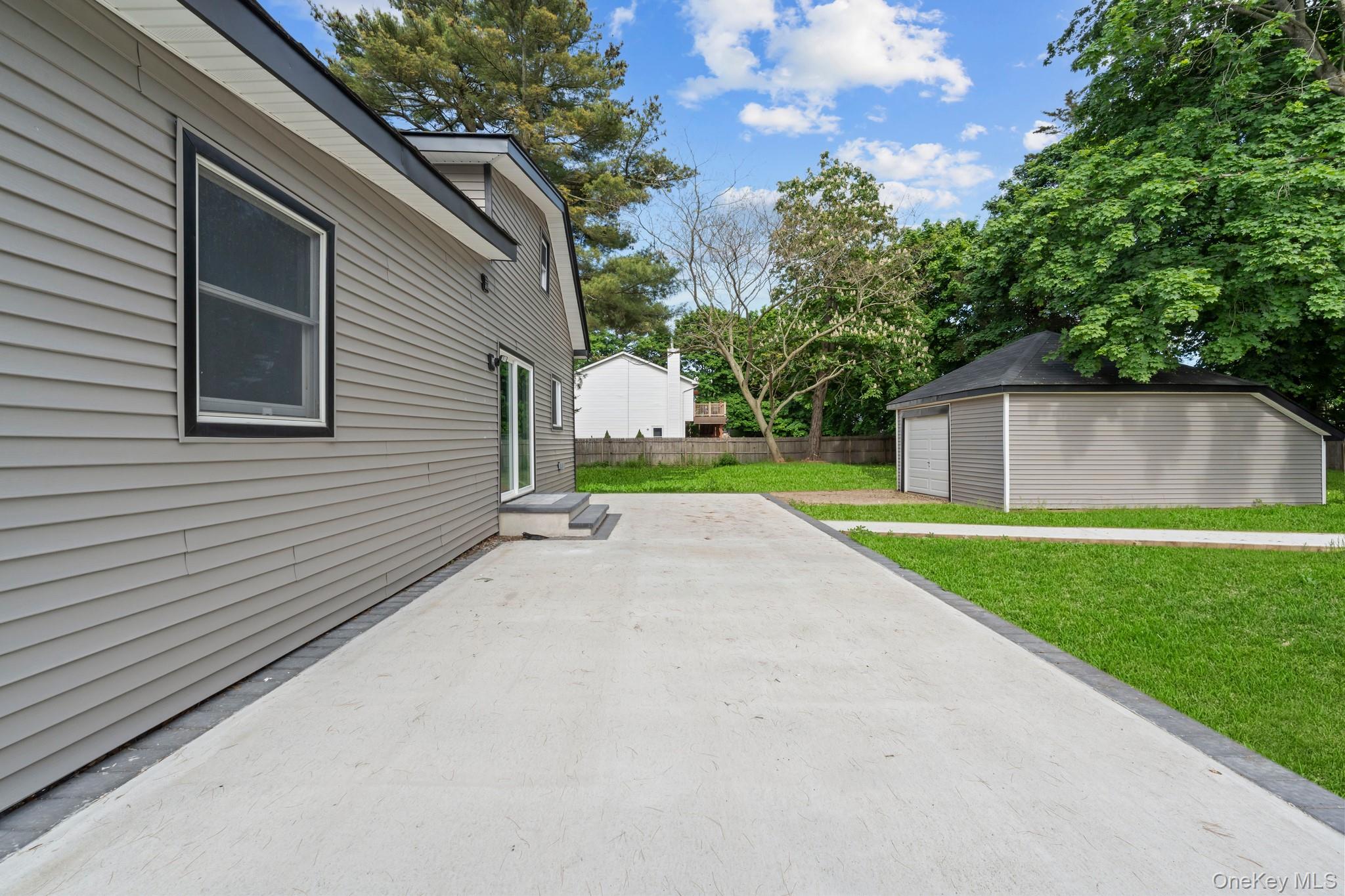 74 Lincoln Avenue Property Photo 39