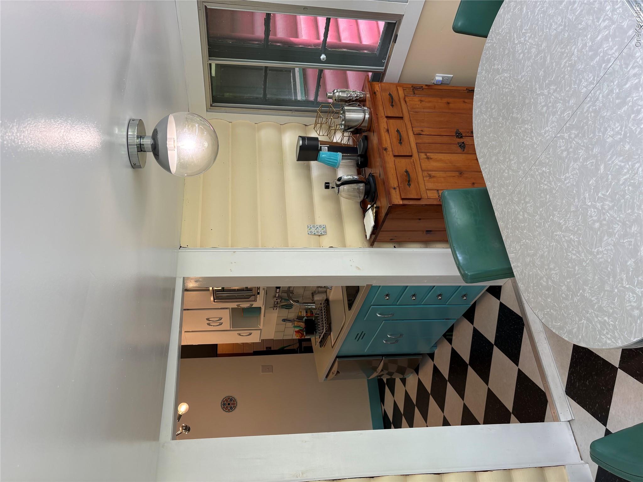 26 Ballard Street Property Photo 10