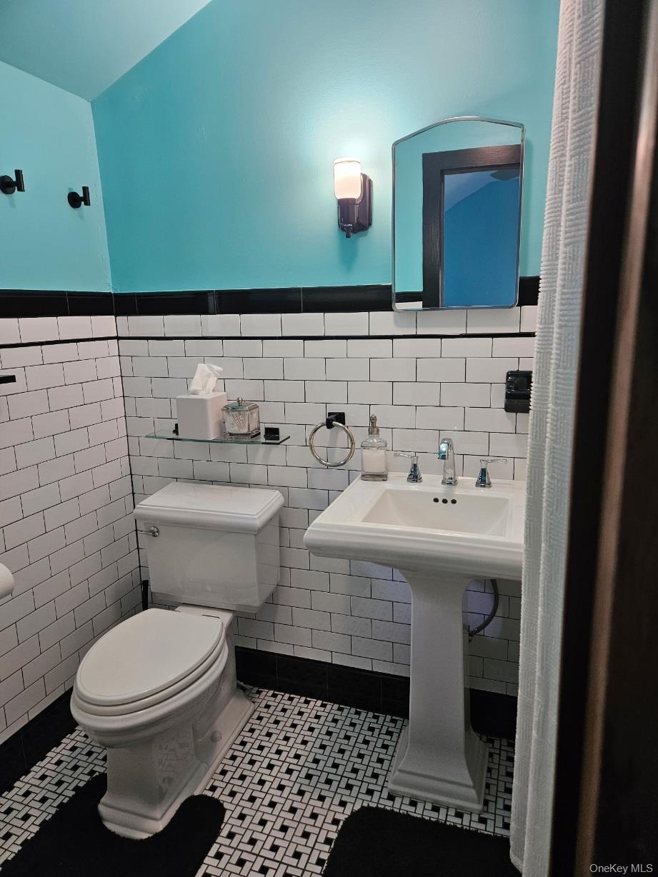 26 Ballard Street Property Photo 16
