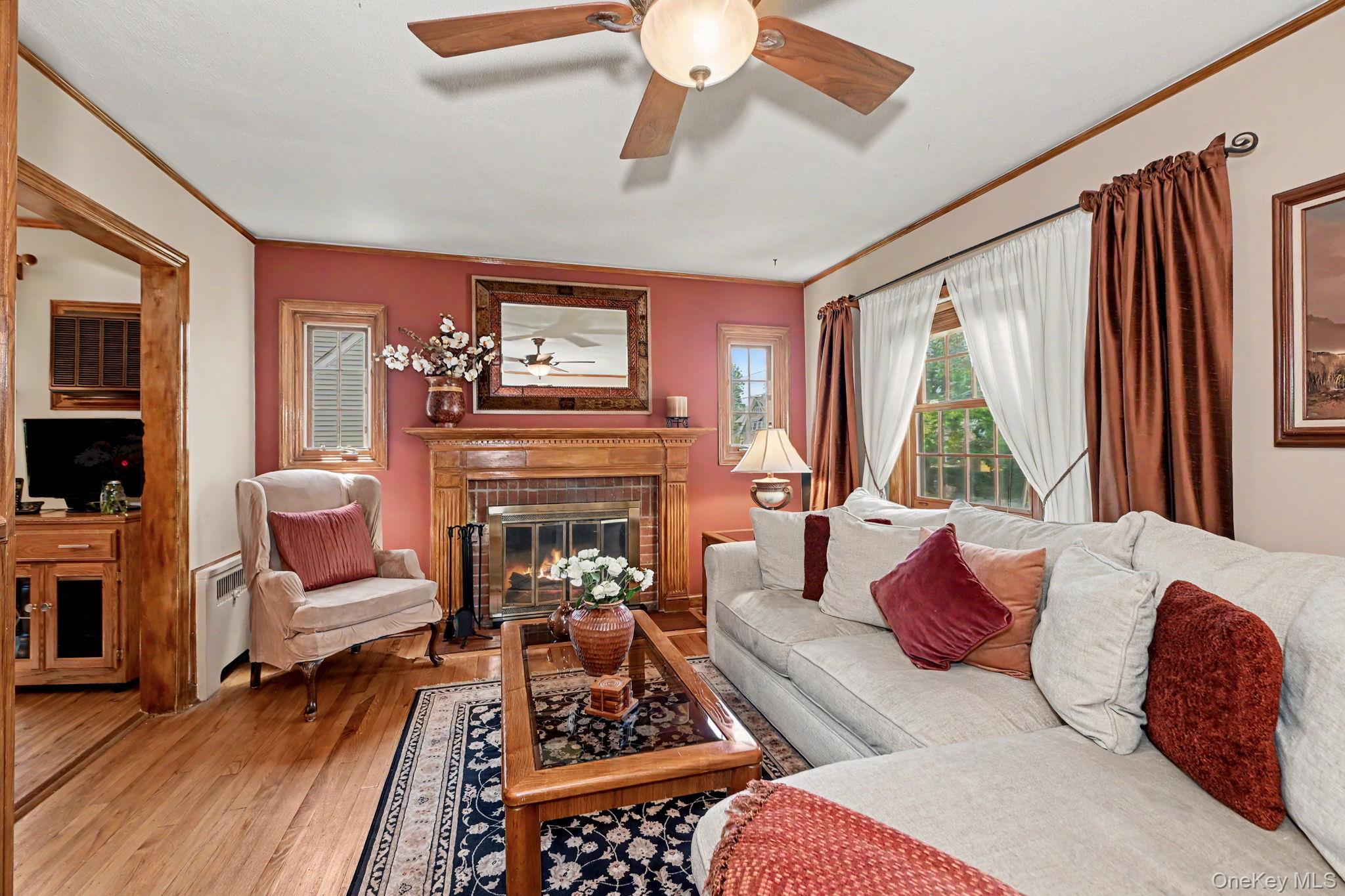 13 Lorenz Avenue Property Photo 6