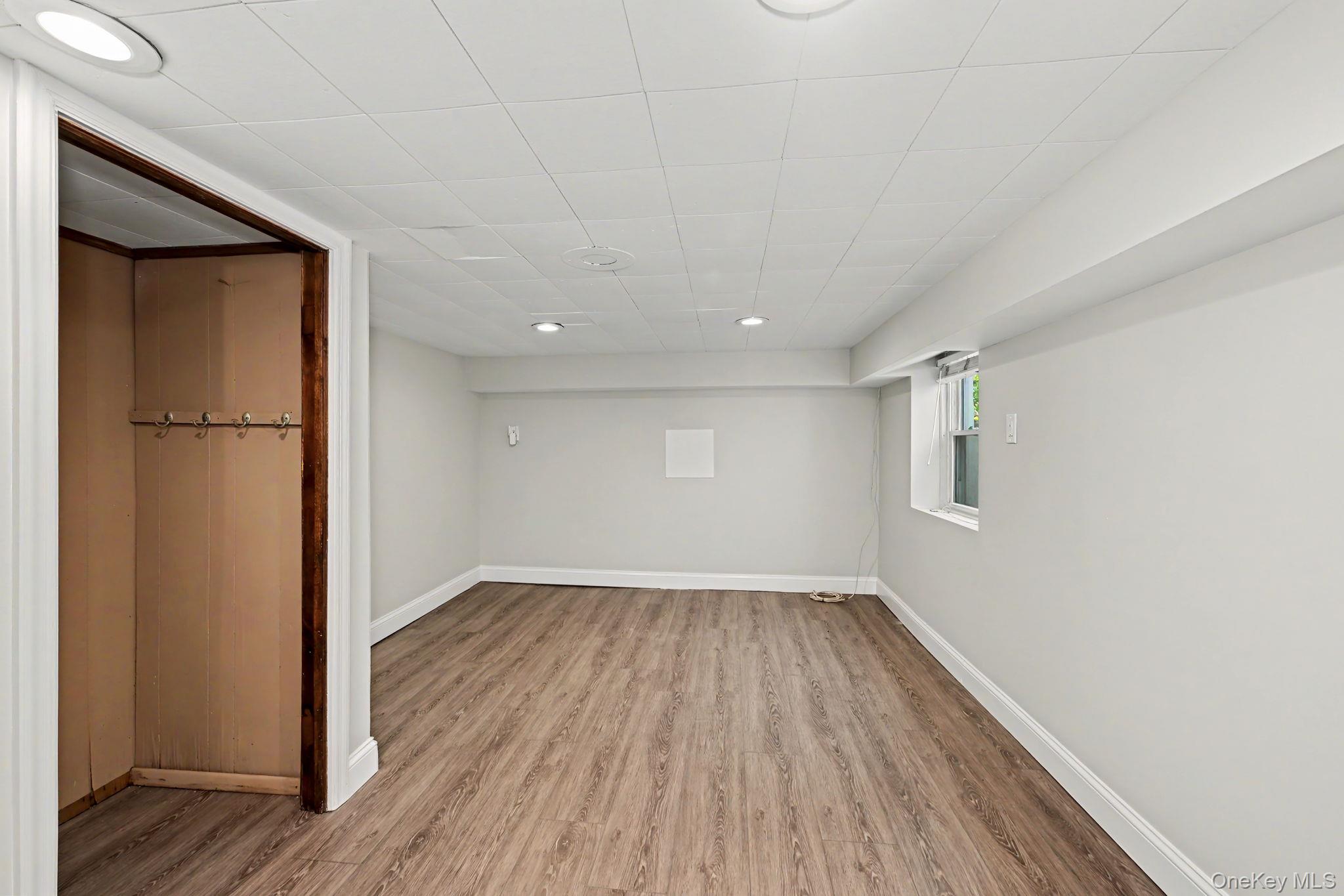13 Lorenz Avenue Property Photo 25