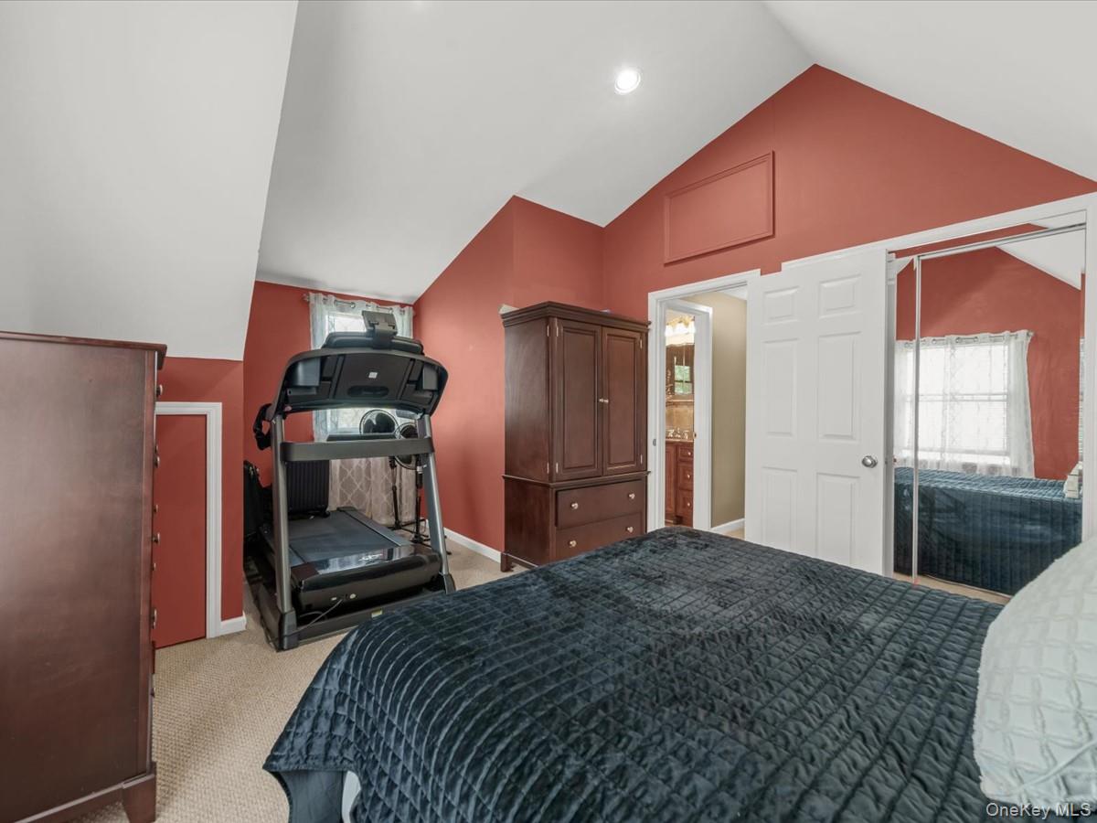 56 Columbine Avenue Property Photo 18