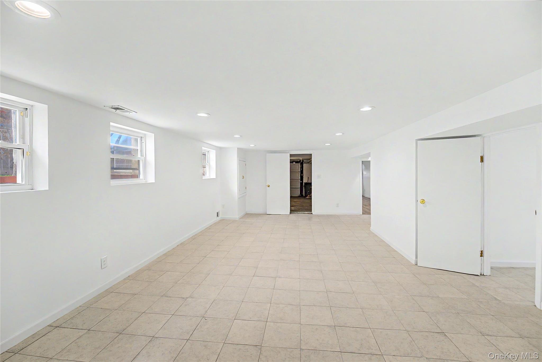 71-11 169th Street Property Photo 14