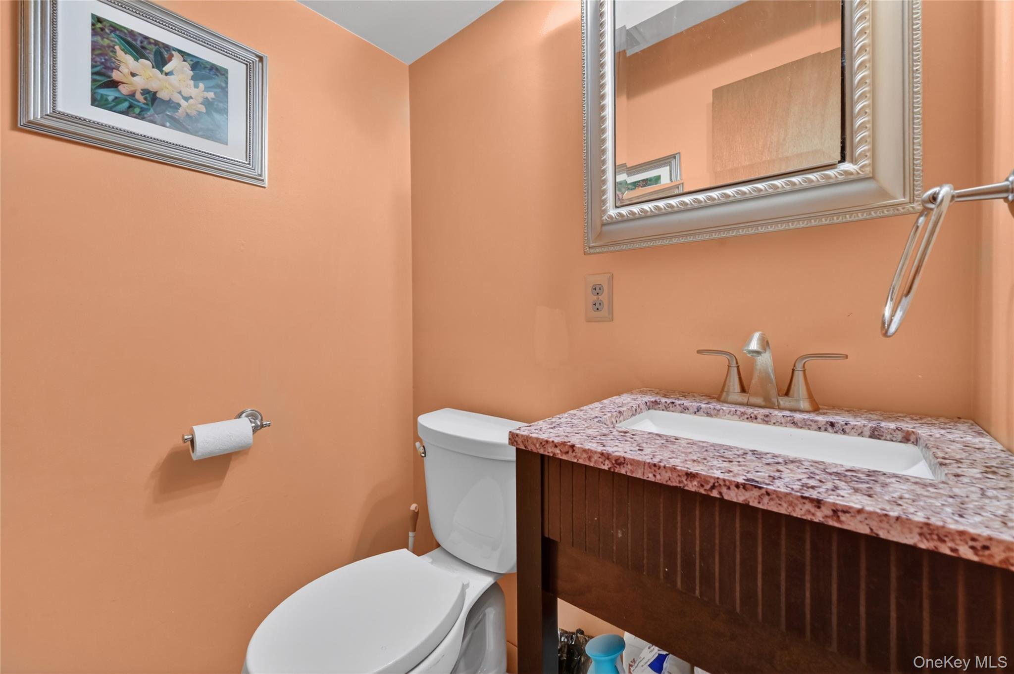 2 Grove Avenue Property Photo 12