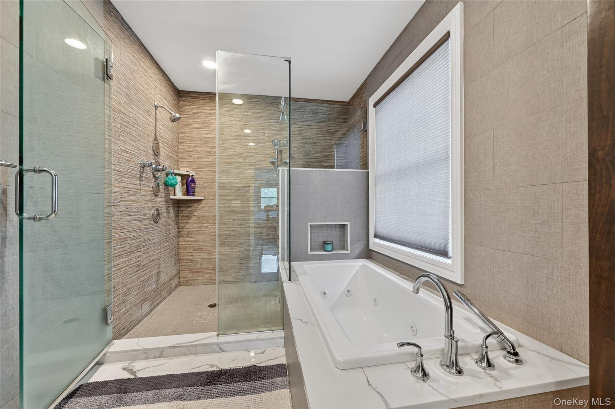 2 Grove Avenue Property Photo 18
