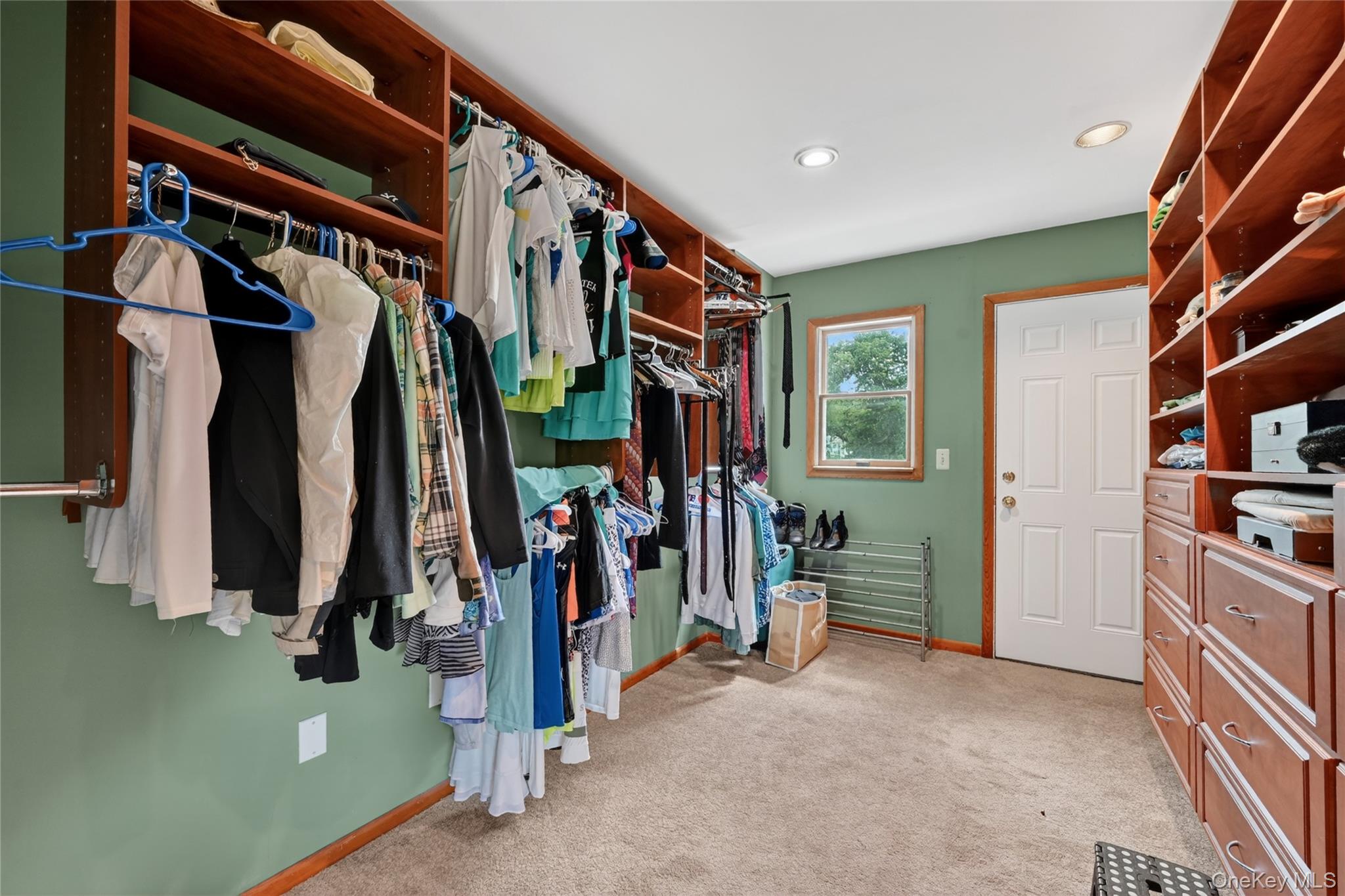 2 Grove Avenue Property Photo 19