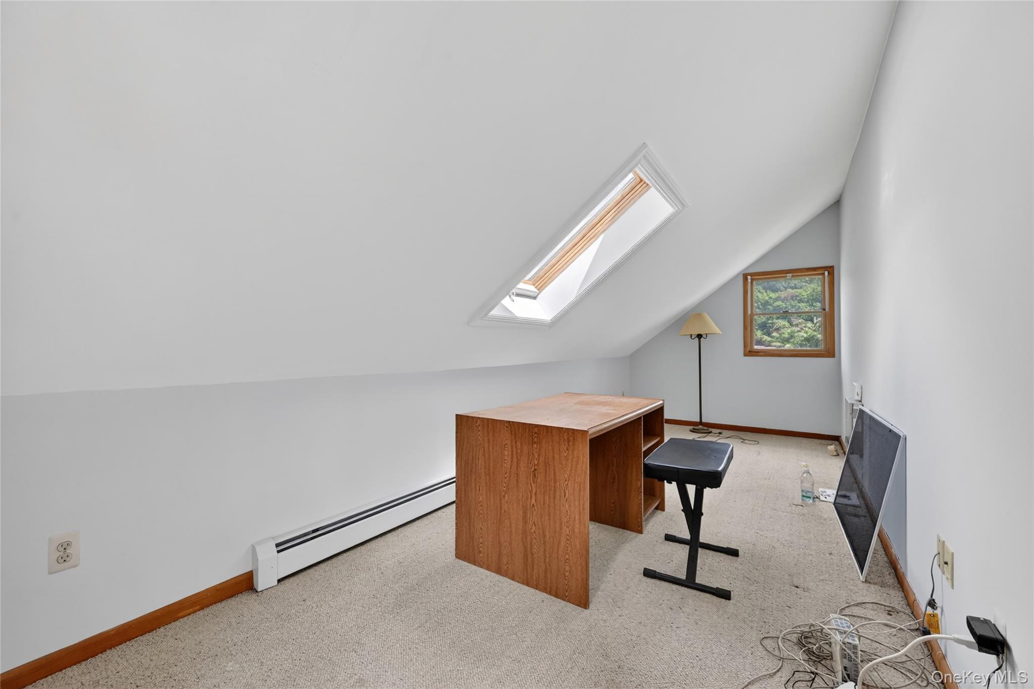 2 Grove Avenue Property Photo 23