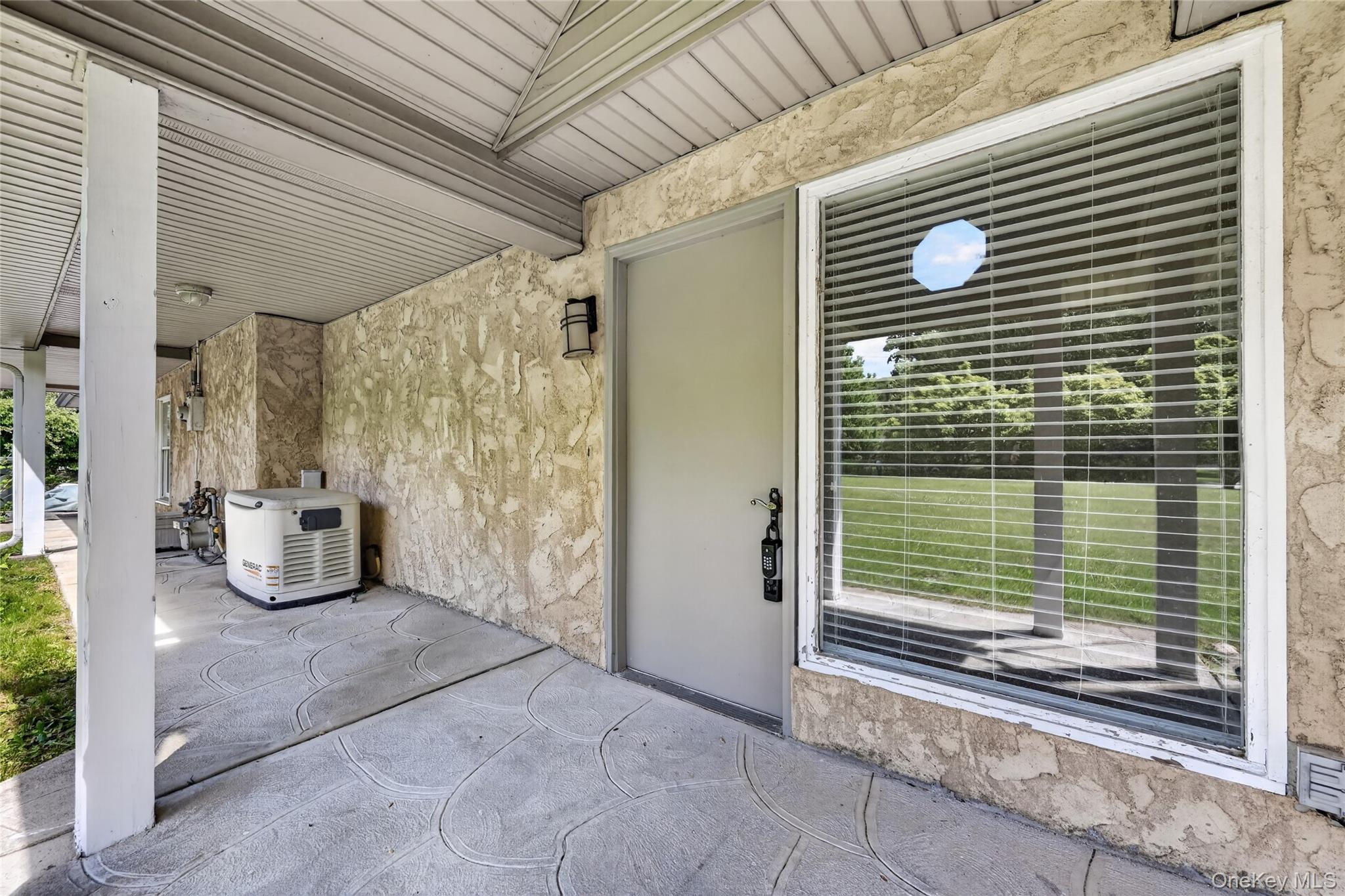 2 Grove Avenue Property Photo 27