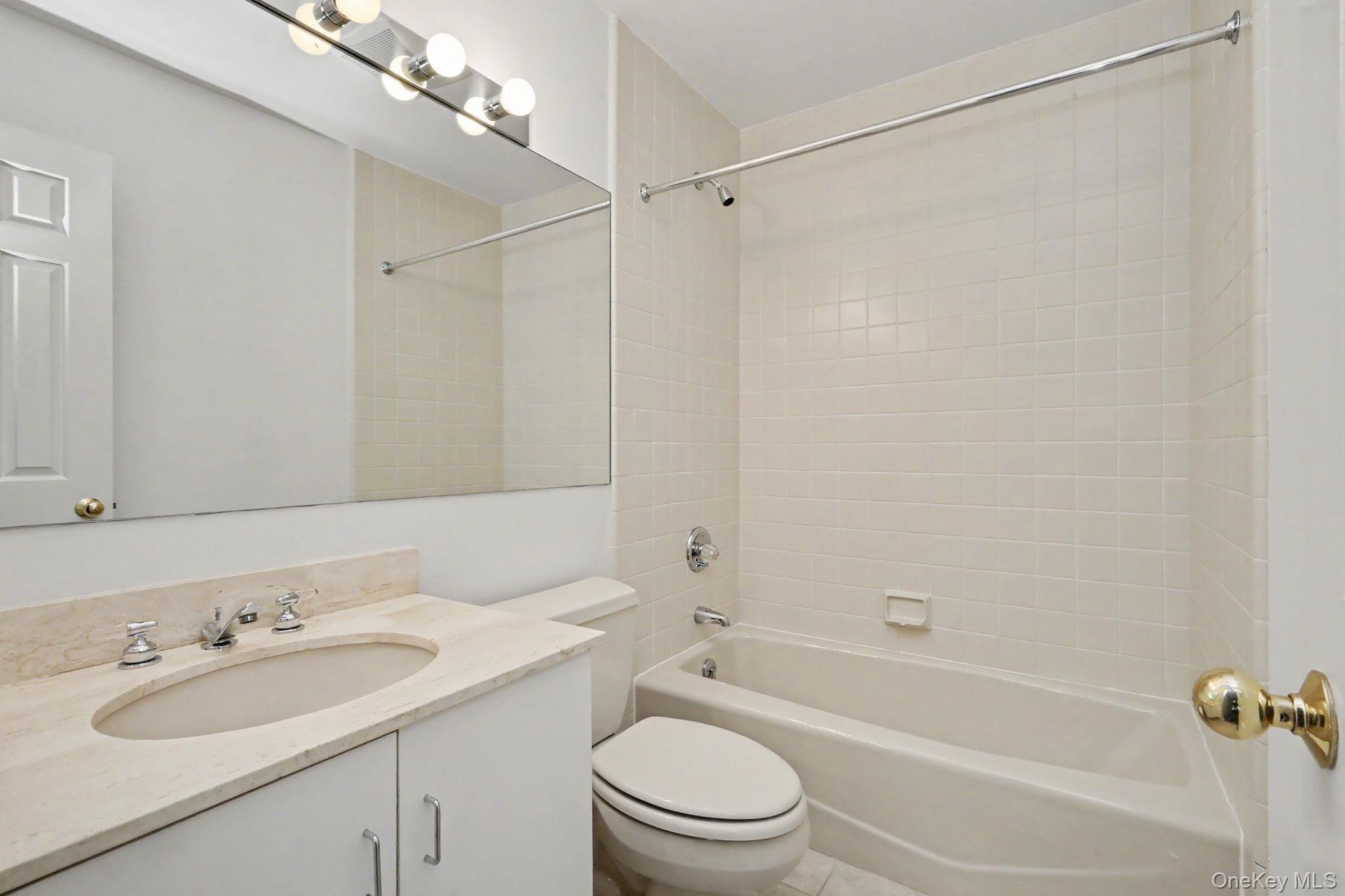 4 Annes Wood Lane Property Photo 26