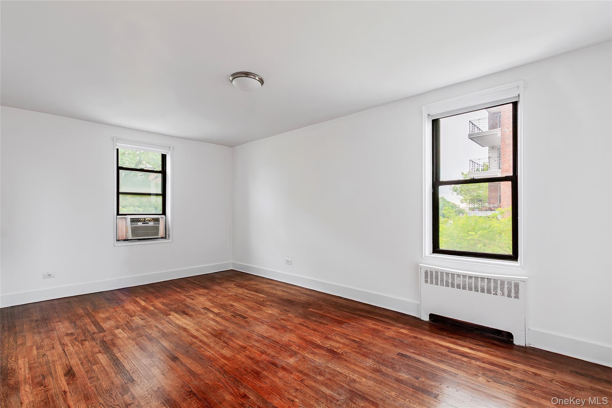 525 W 235th Street 4d Property Photo 7