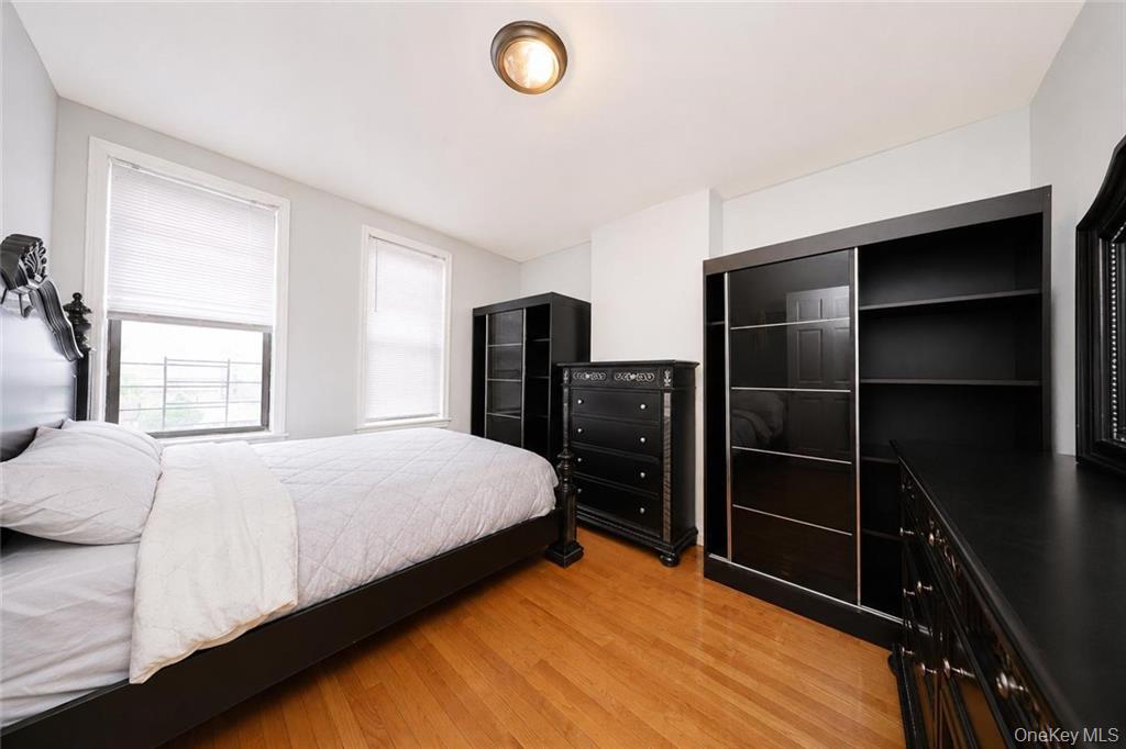 10 Bay Ridge Avenue Property Photo 22