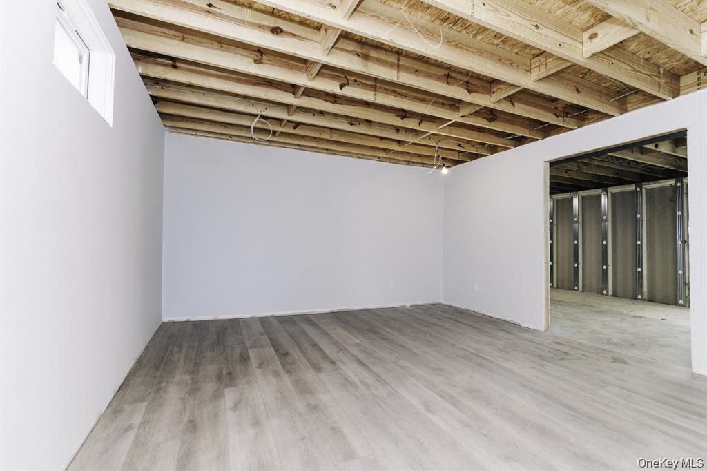 42 Sands Avenue Property Photo 29