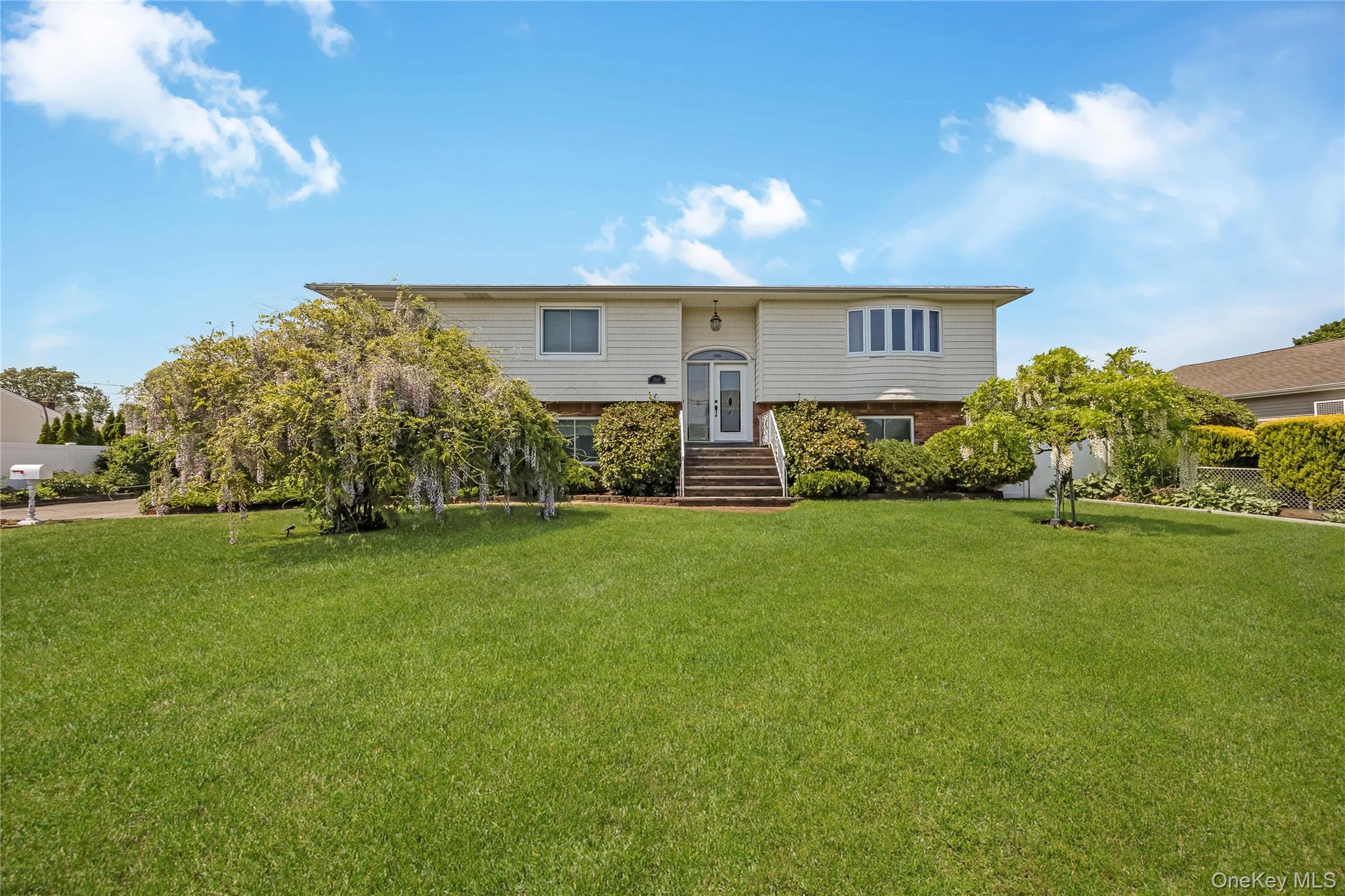 1540 7th Street Property Photo 1