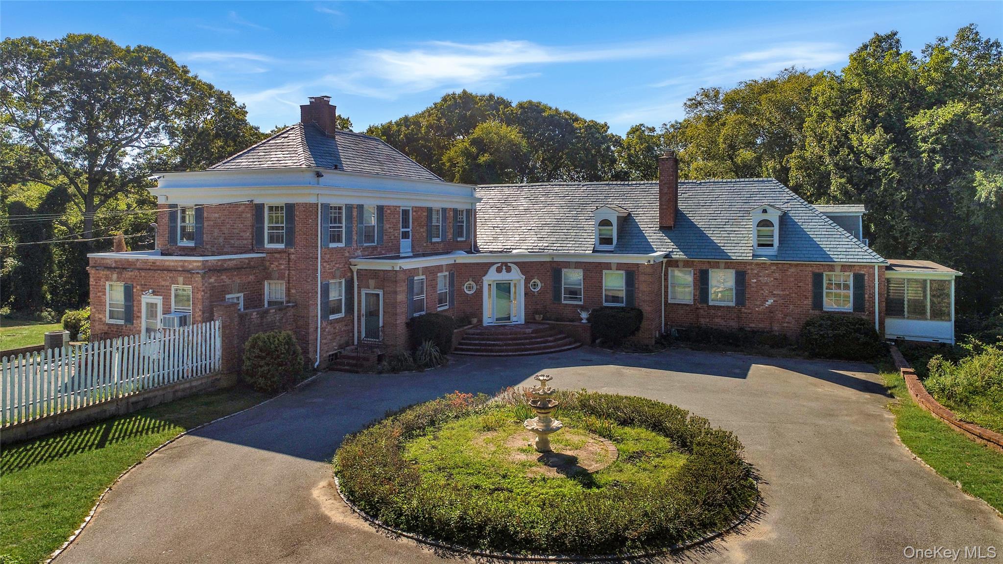 274 River Road