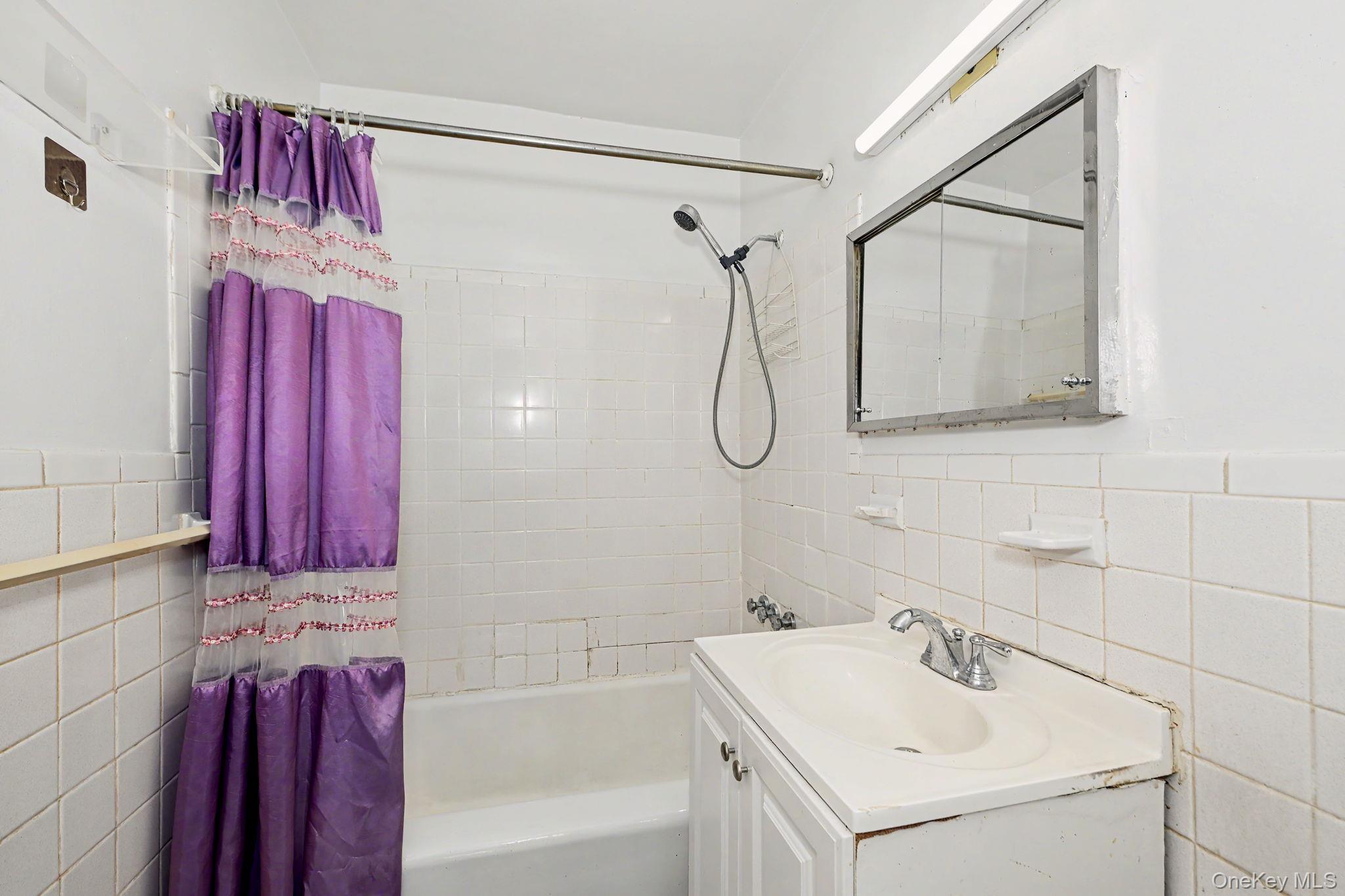 6300 Riverdale Avenue 6f Property Photo 12
