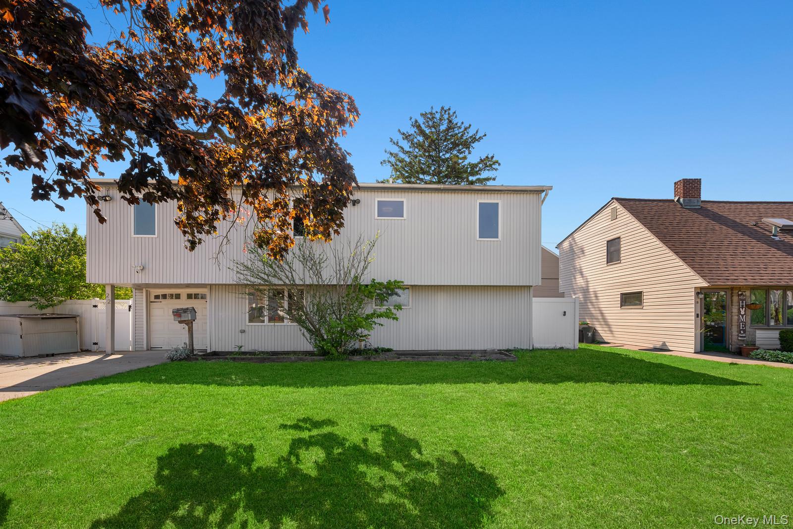 22 Lowland Road Property Photo 2