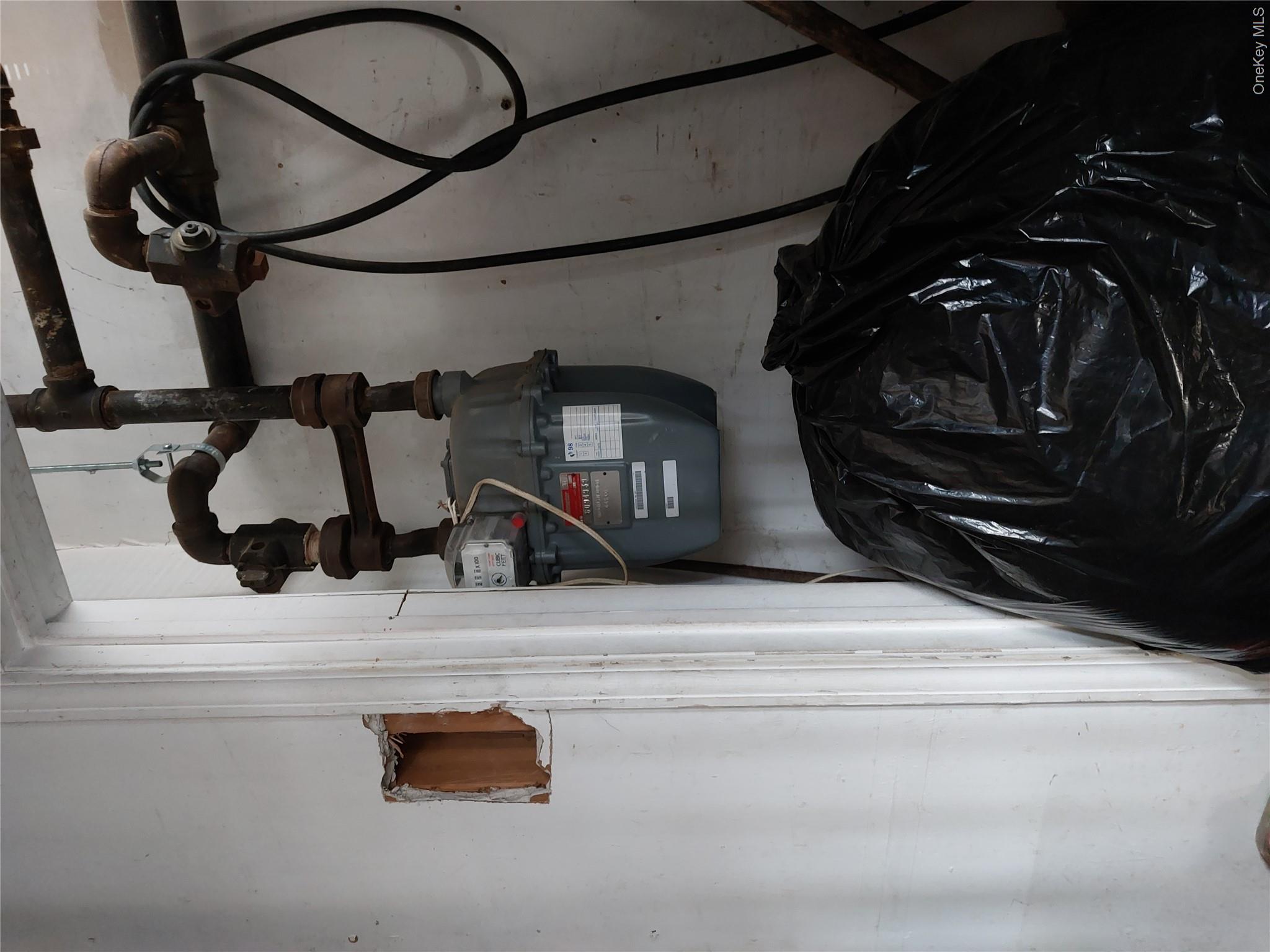 40-15 102nd Street Property Photo 15
