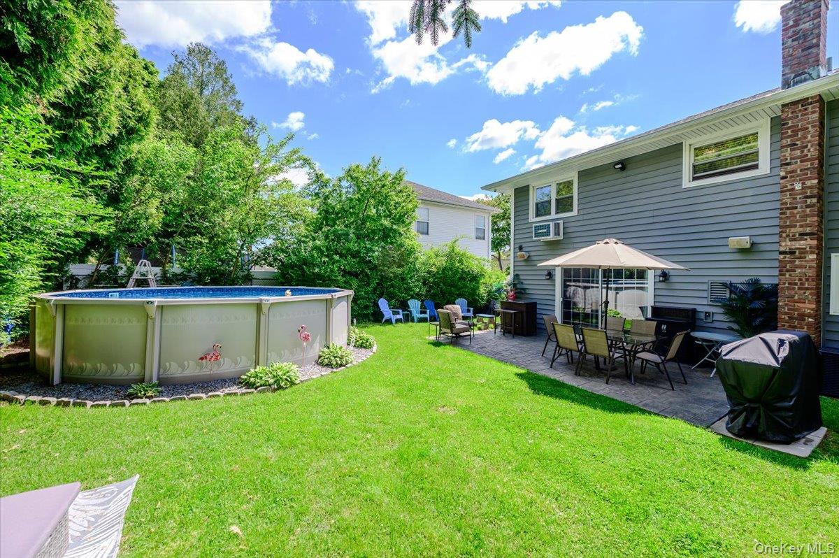 12 Northern Parkway Property Photo 22
