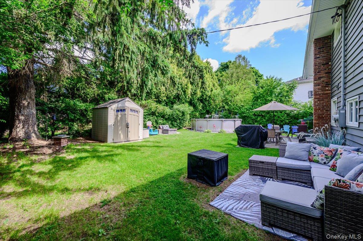 12 Northern Parkway Property Photo 25